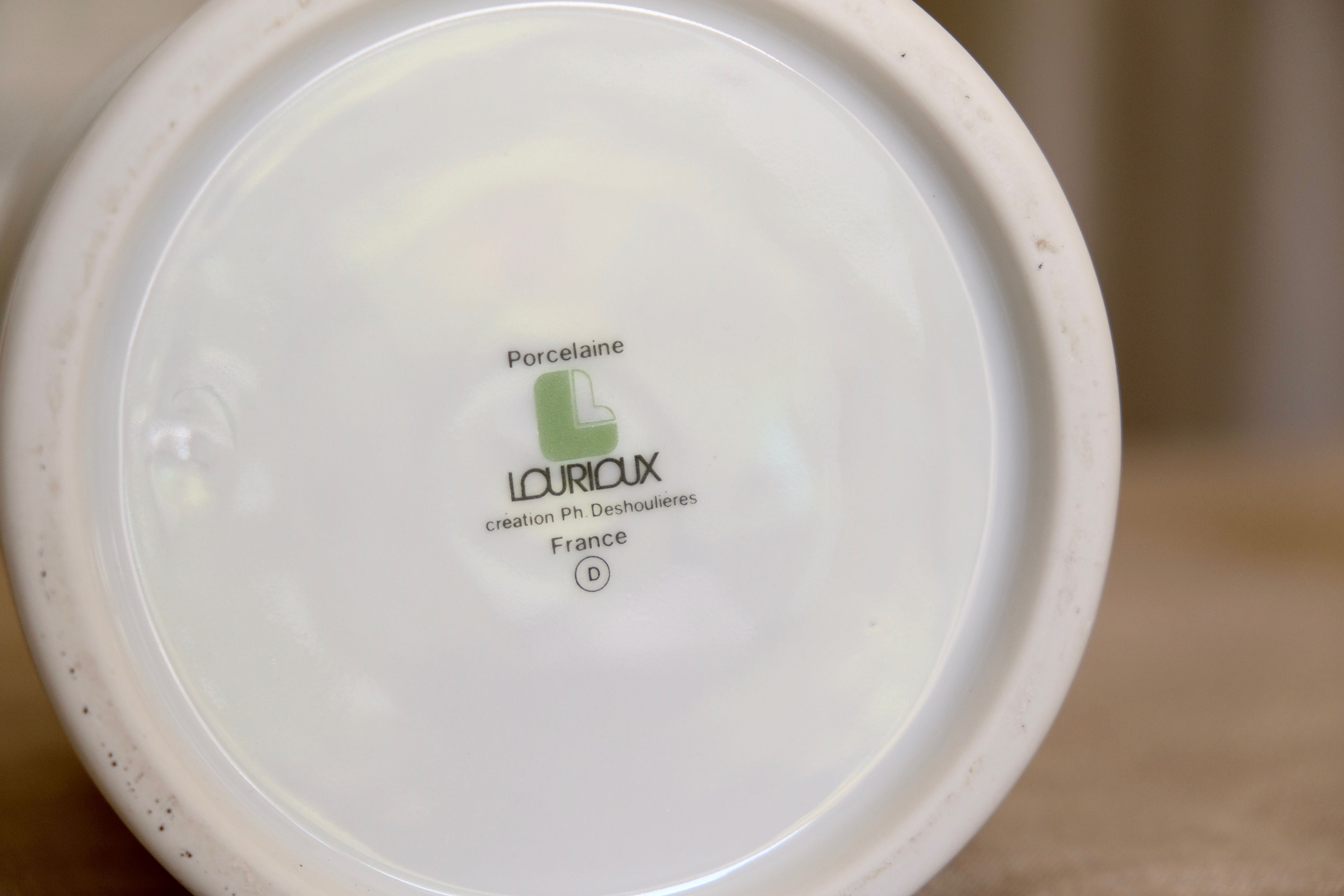 Pharmacy jar "Passiflora" porcelain Lourioux, creations Ph. Dehoulières France