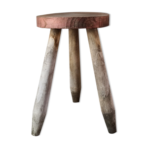 tabouret de ferme tripode