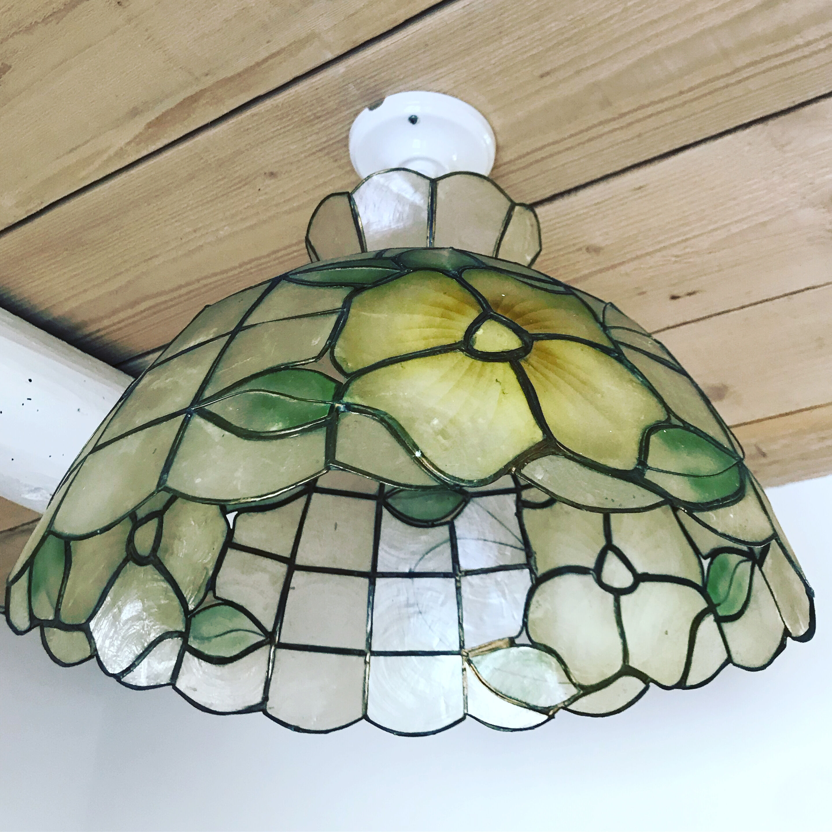 Abat-jour vintage en nacre