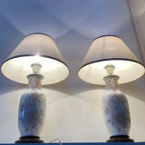 Asian lamps in earthenware from the 1970s/80s with handmade floral decoration.