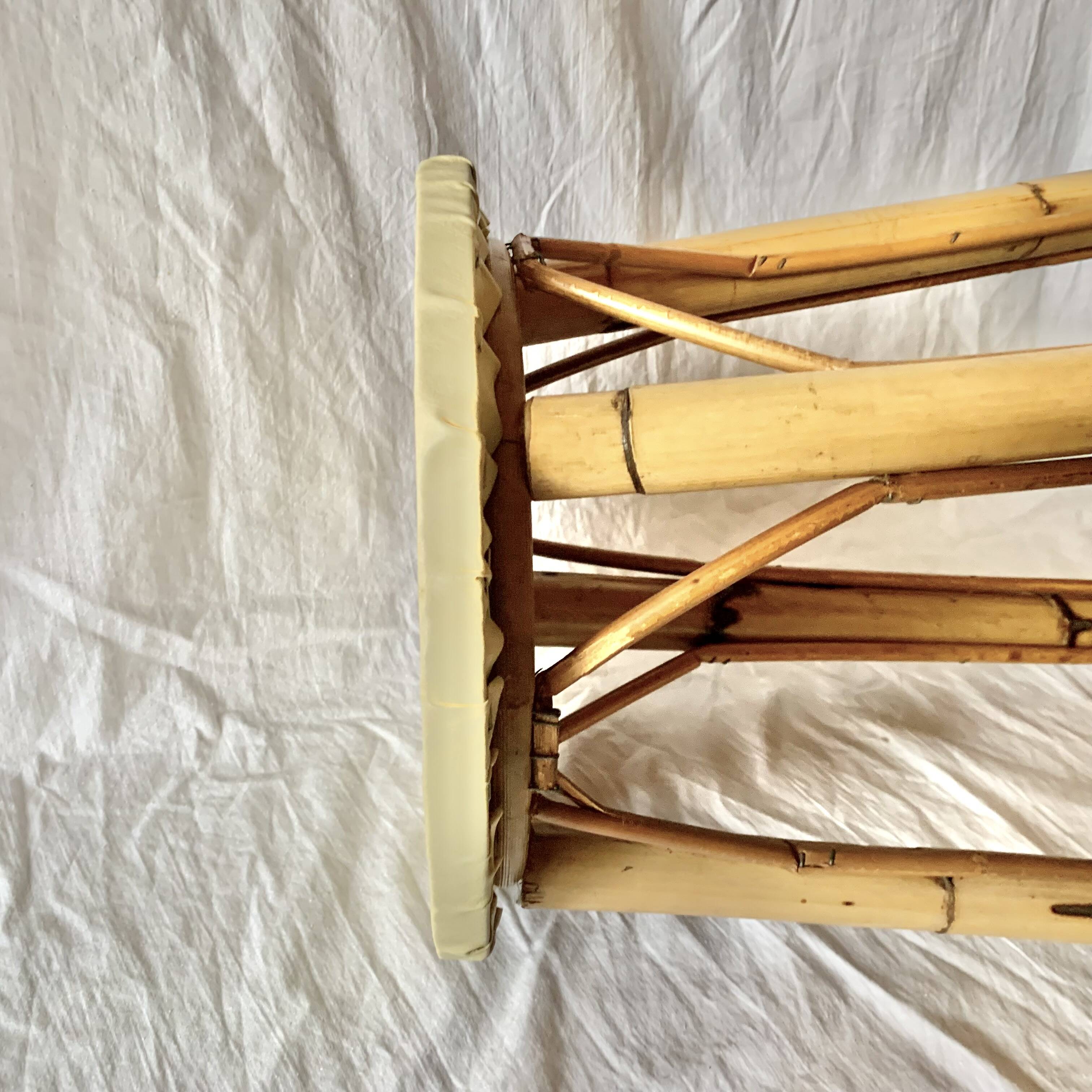 Tabouret de bar vintage en bambou et rotin