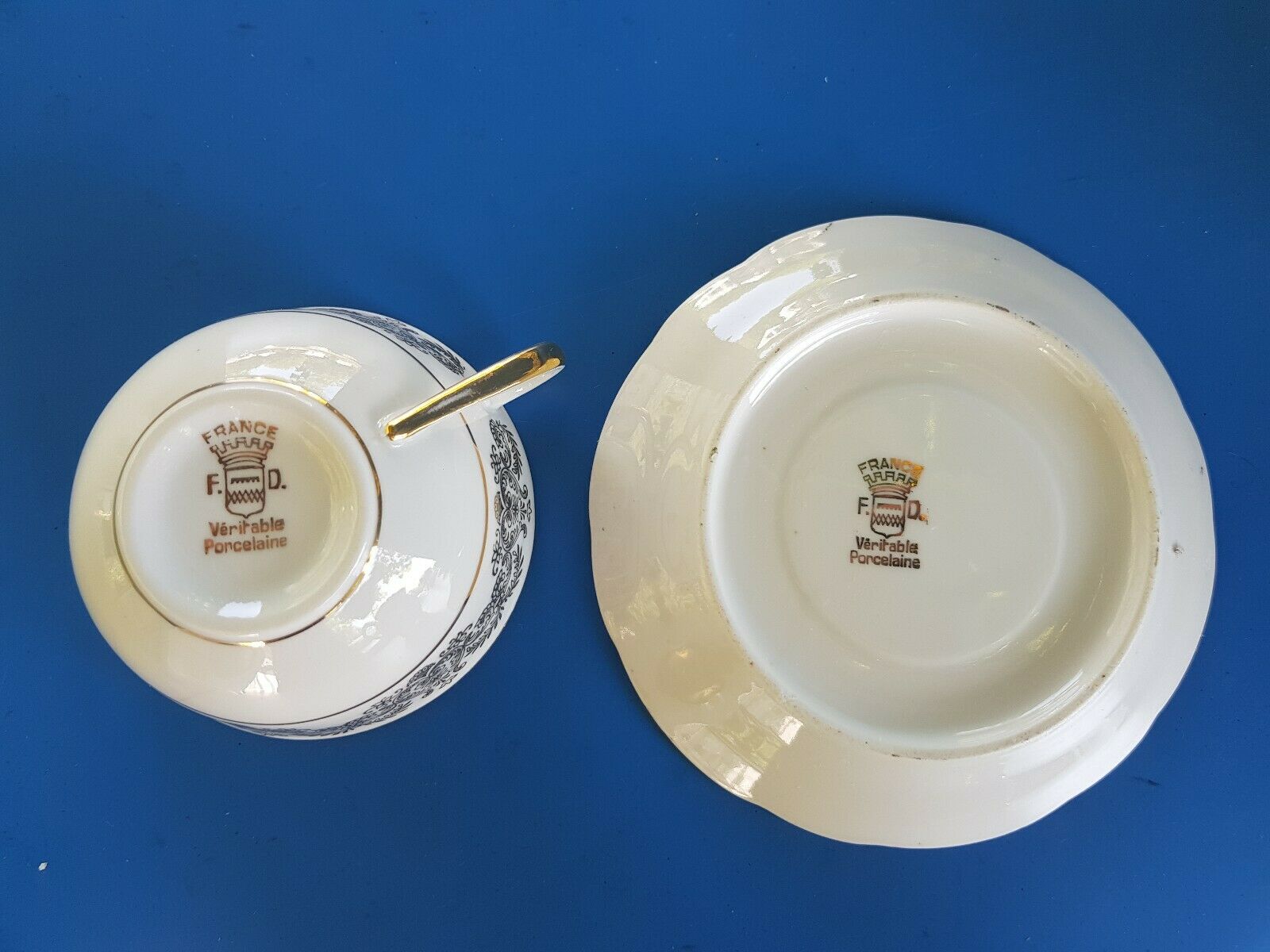 F.D Chauvigny porcelain coffee service complete gold frieze décor
