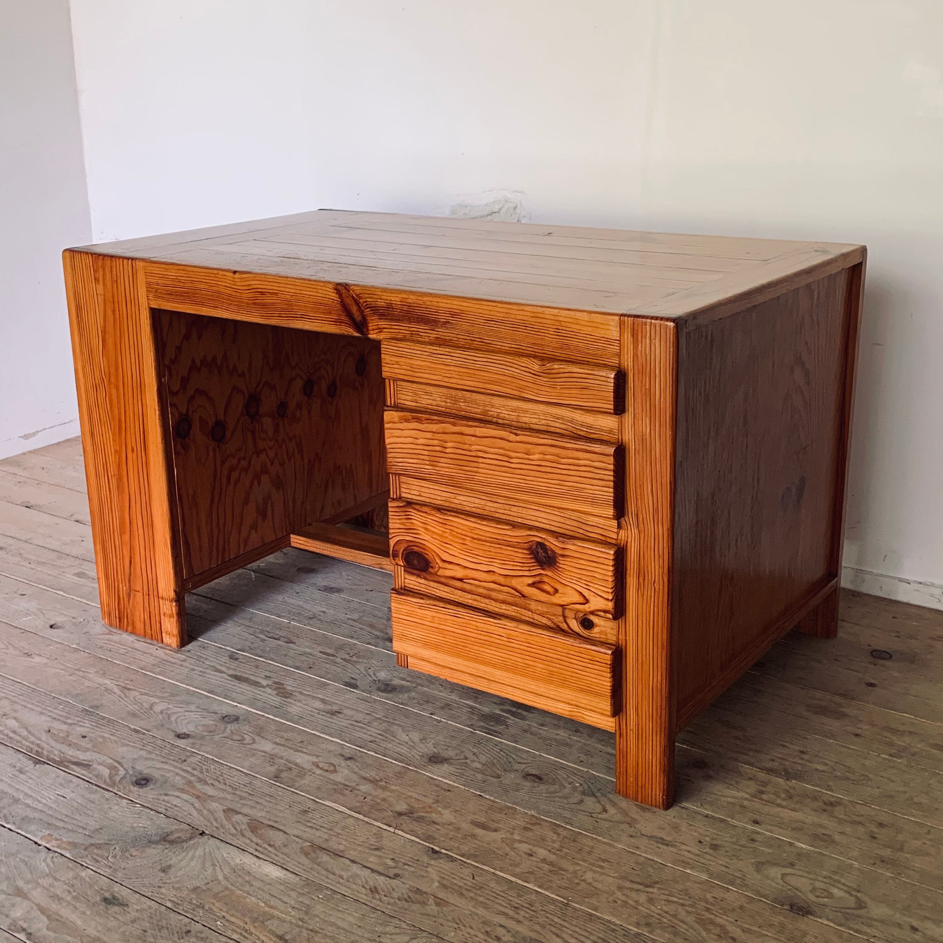 Vintage pine desk home style Regain