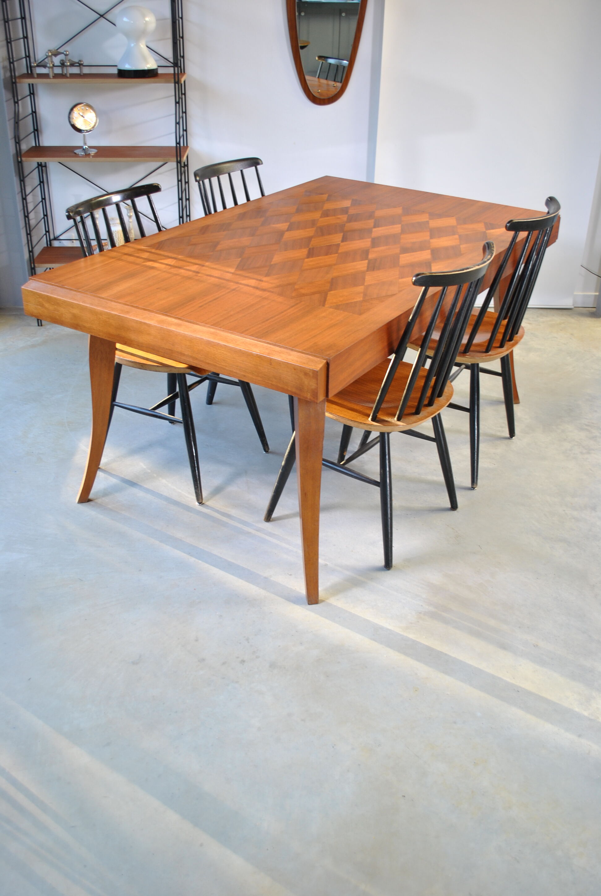Extendable dining table circa 1950