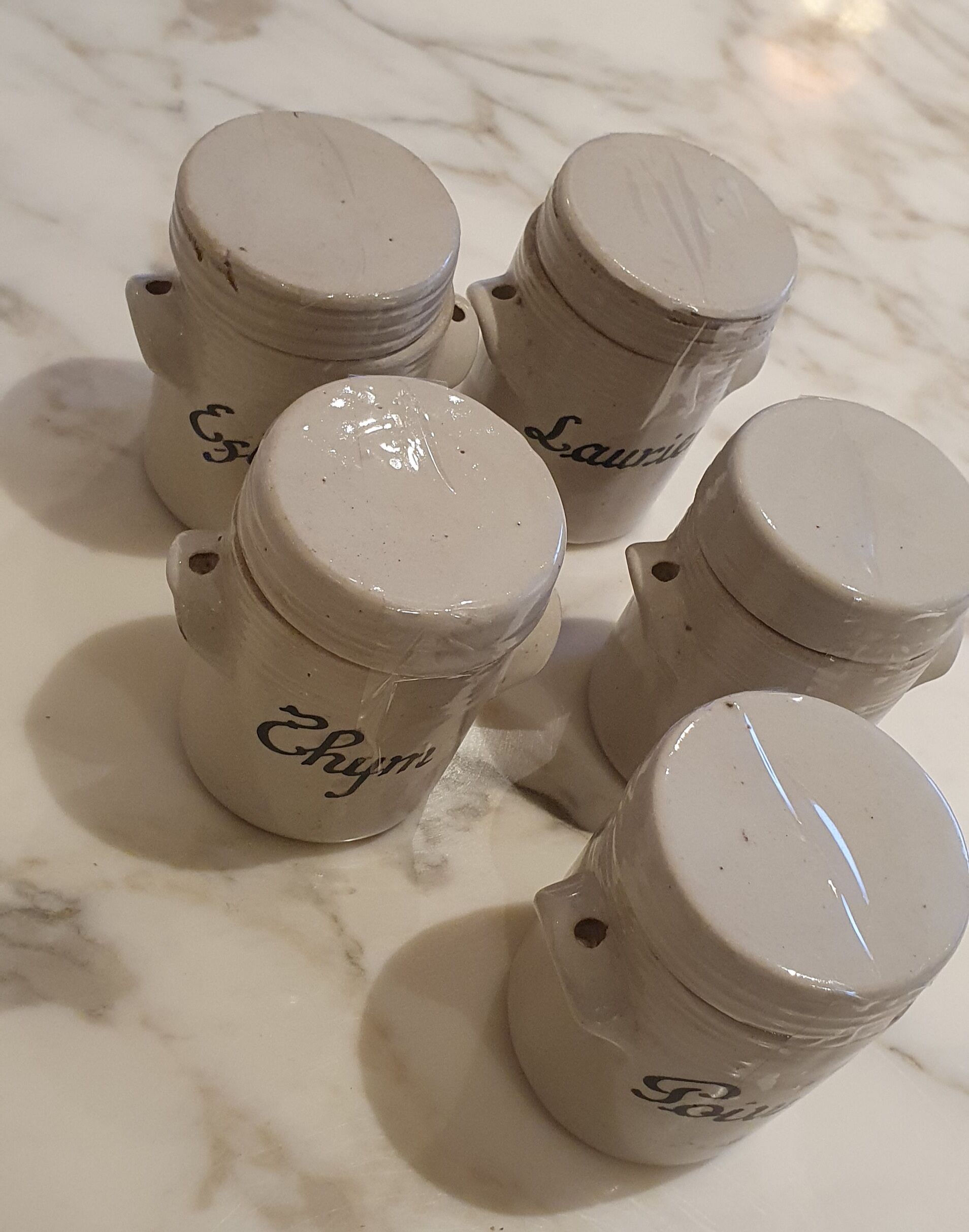 Series 5 spice jars