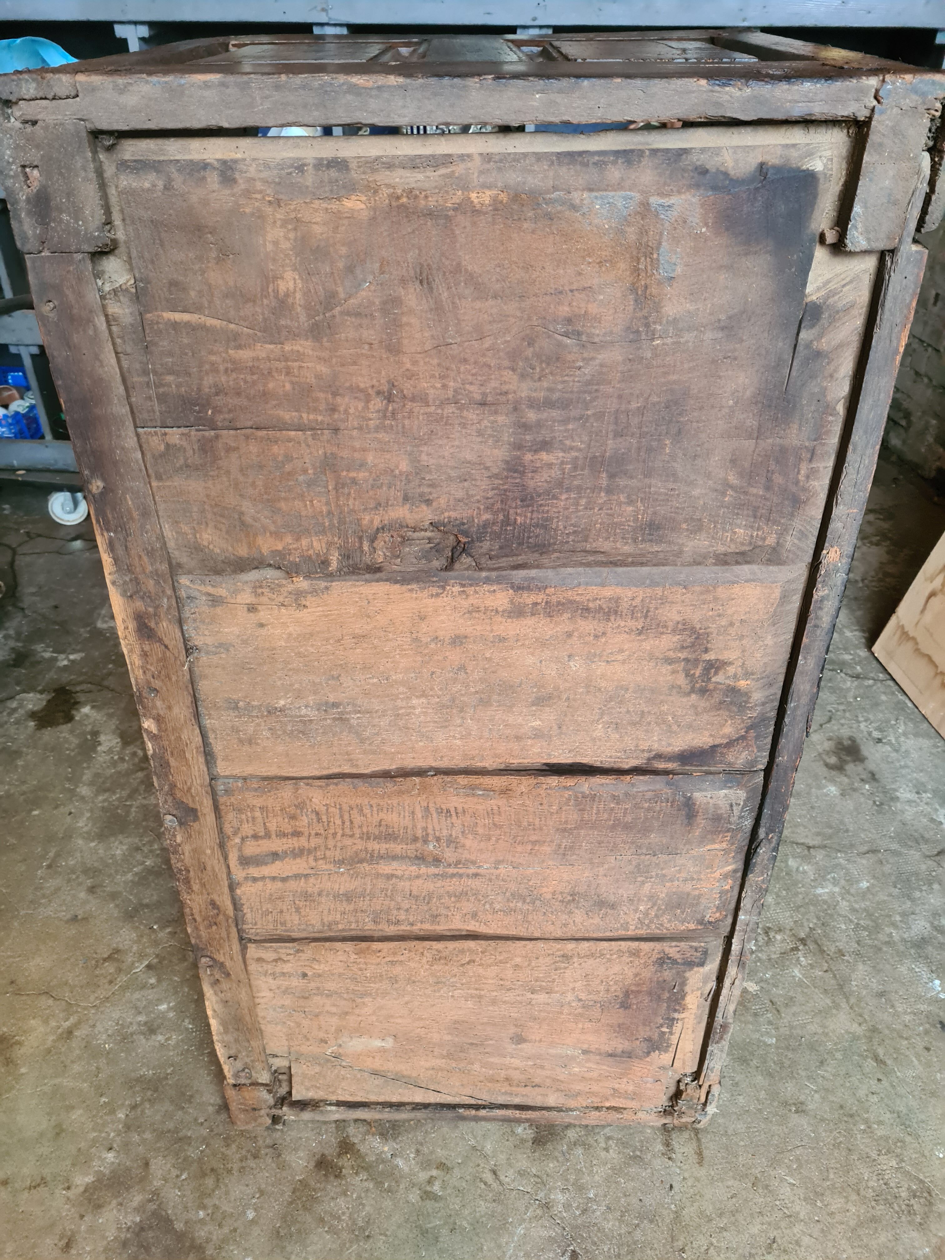 Coffre bois authentique