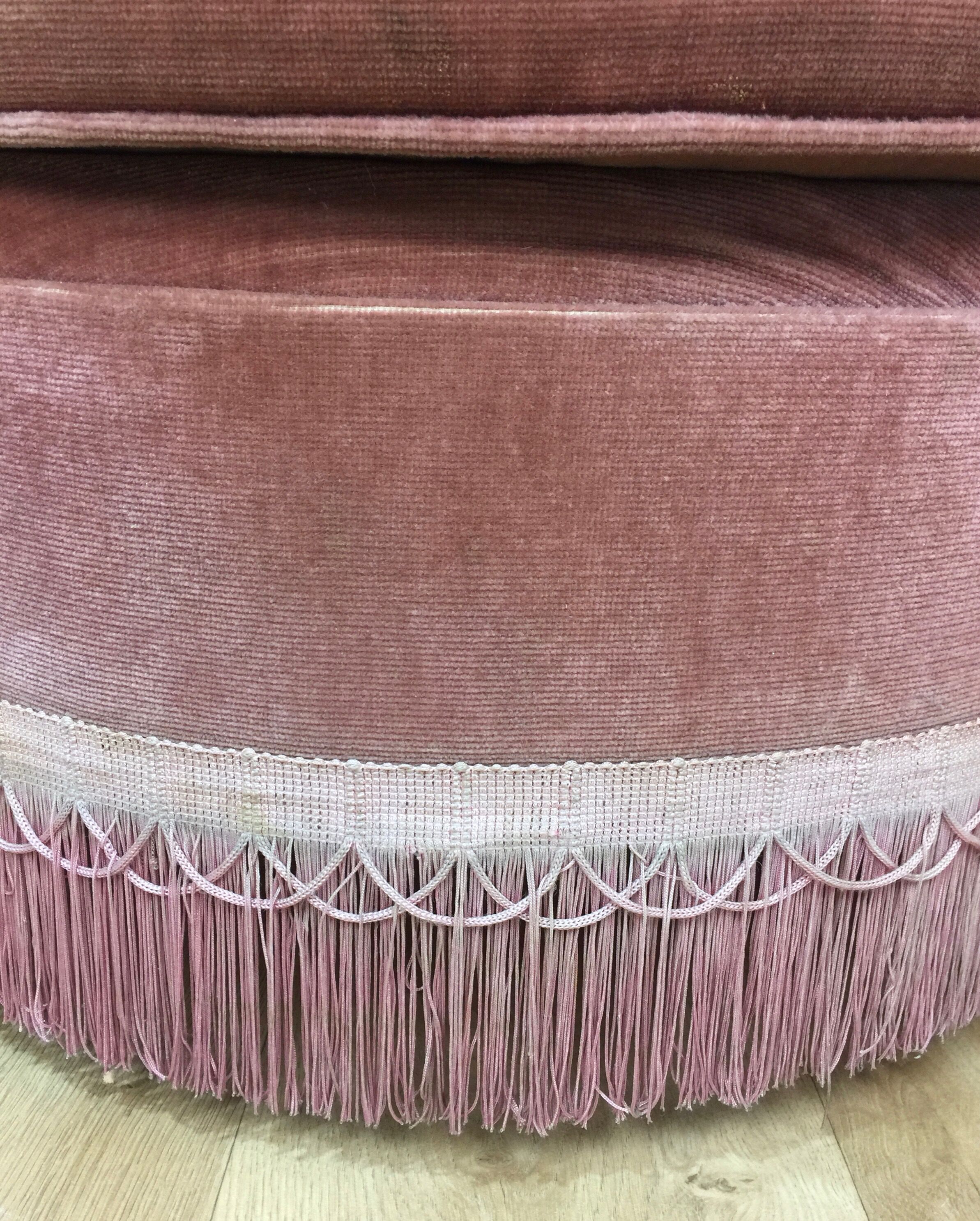 Powdered pink velvet toad chair