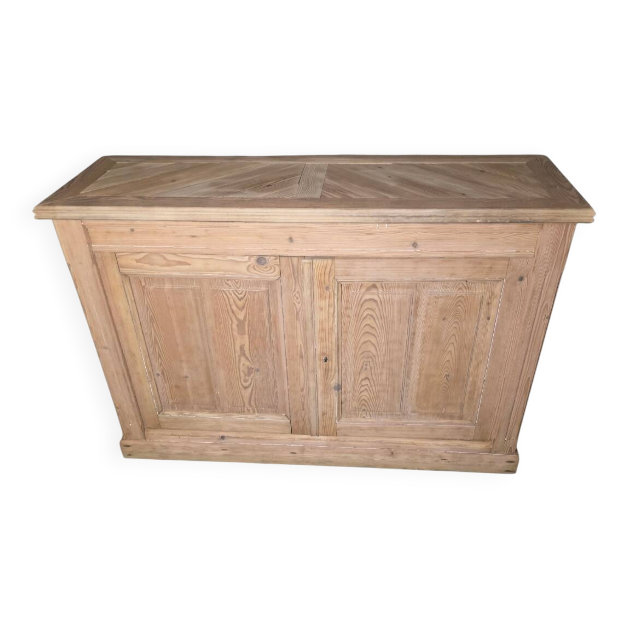 19th-century buffet in solid fir with a chevron top (shallow)