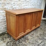 Four-door trade furniture