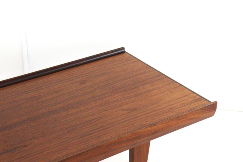 Table basse Peter Løvig Nielsen - design danois - restaurée