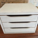 Binder with wooden backrest