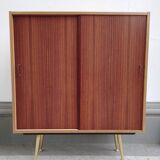 Armoire du milieu du siècle avec pieds en laiton