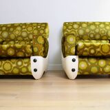 A pair of vintage mid-century modern arm chairs - Italy 1970s