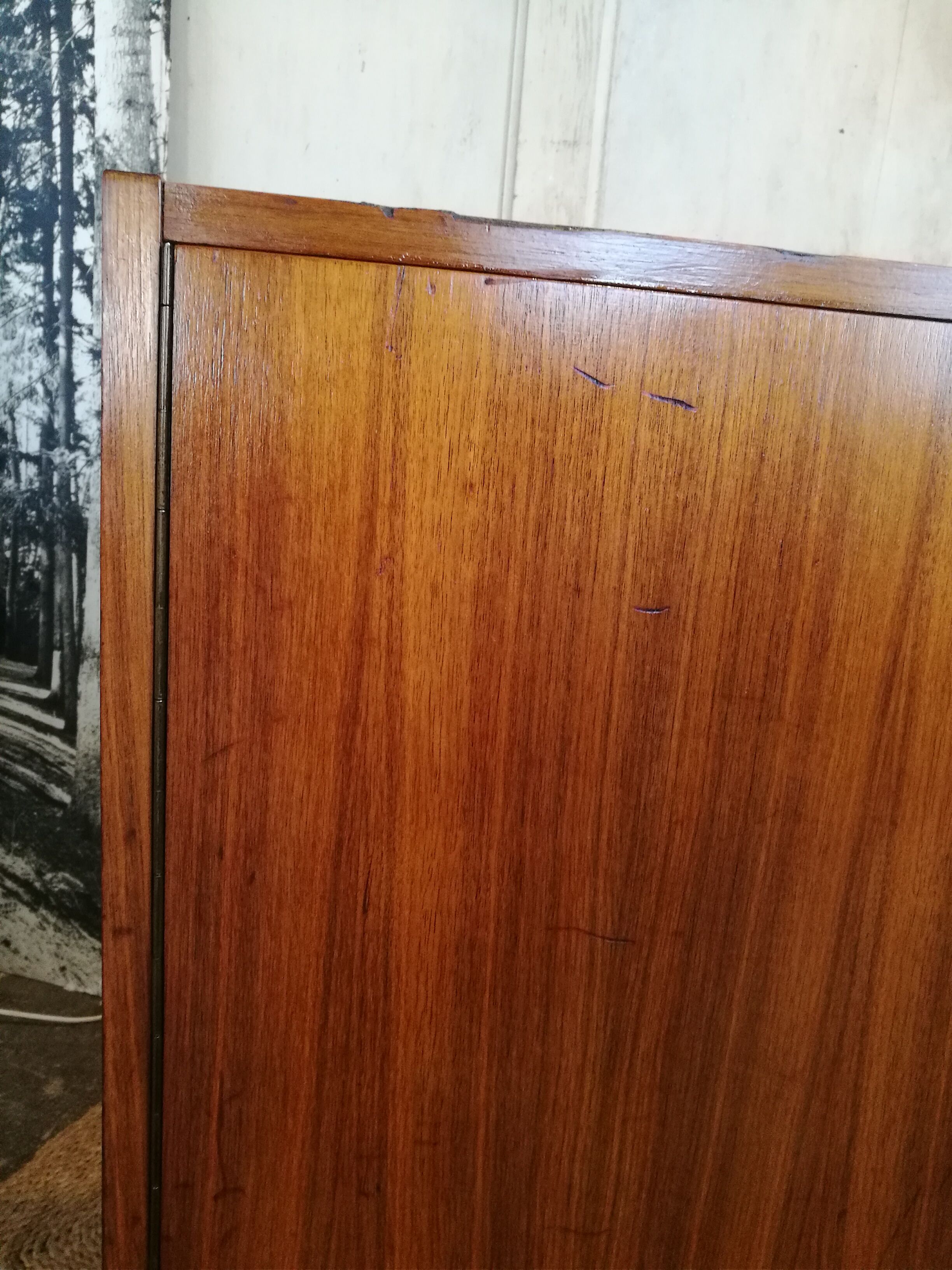 3-door vintage buffet