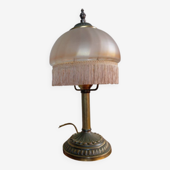 Lampe vintage en laiton et abat-jour cloche
