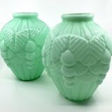 2 vases Art Déco en opaline verte • Circa 1920/30