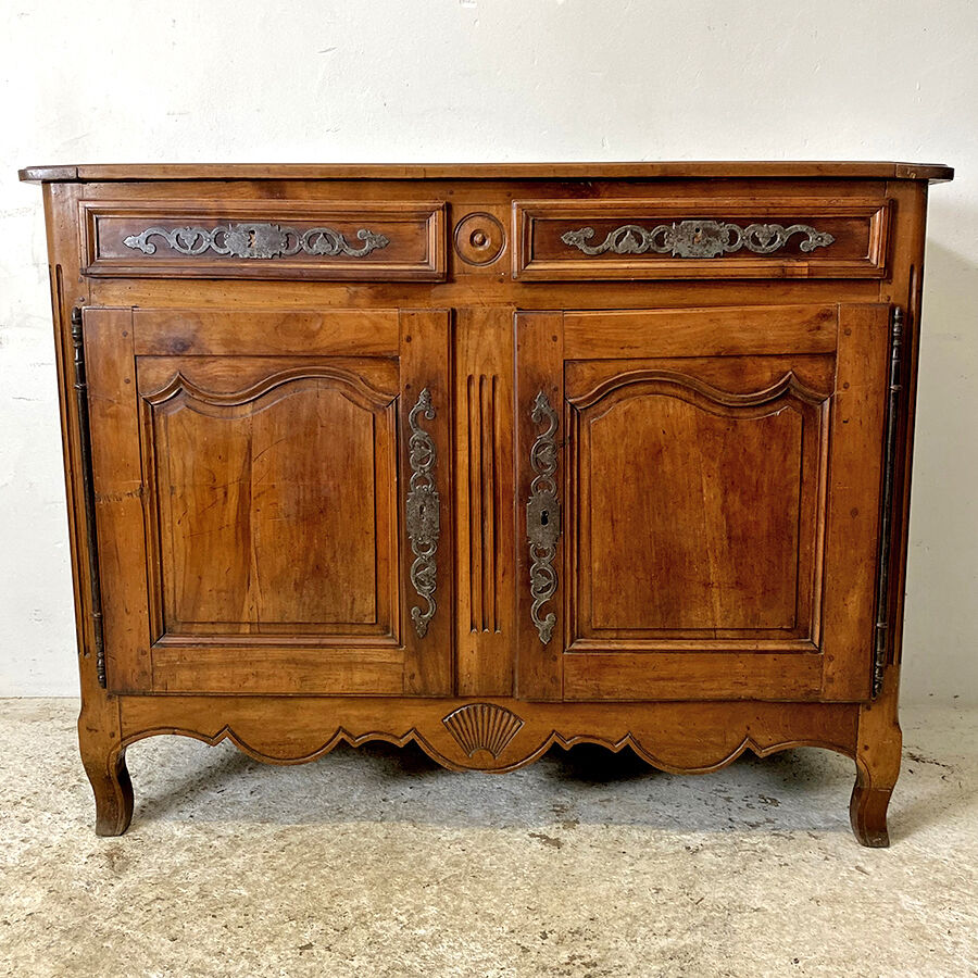 Buffet XIXème en merisier