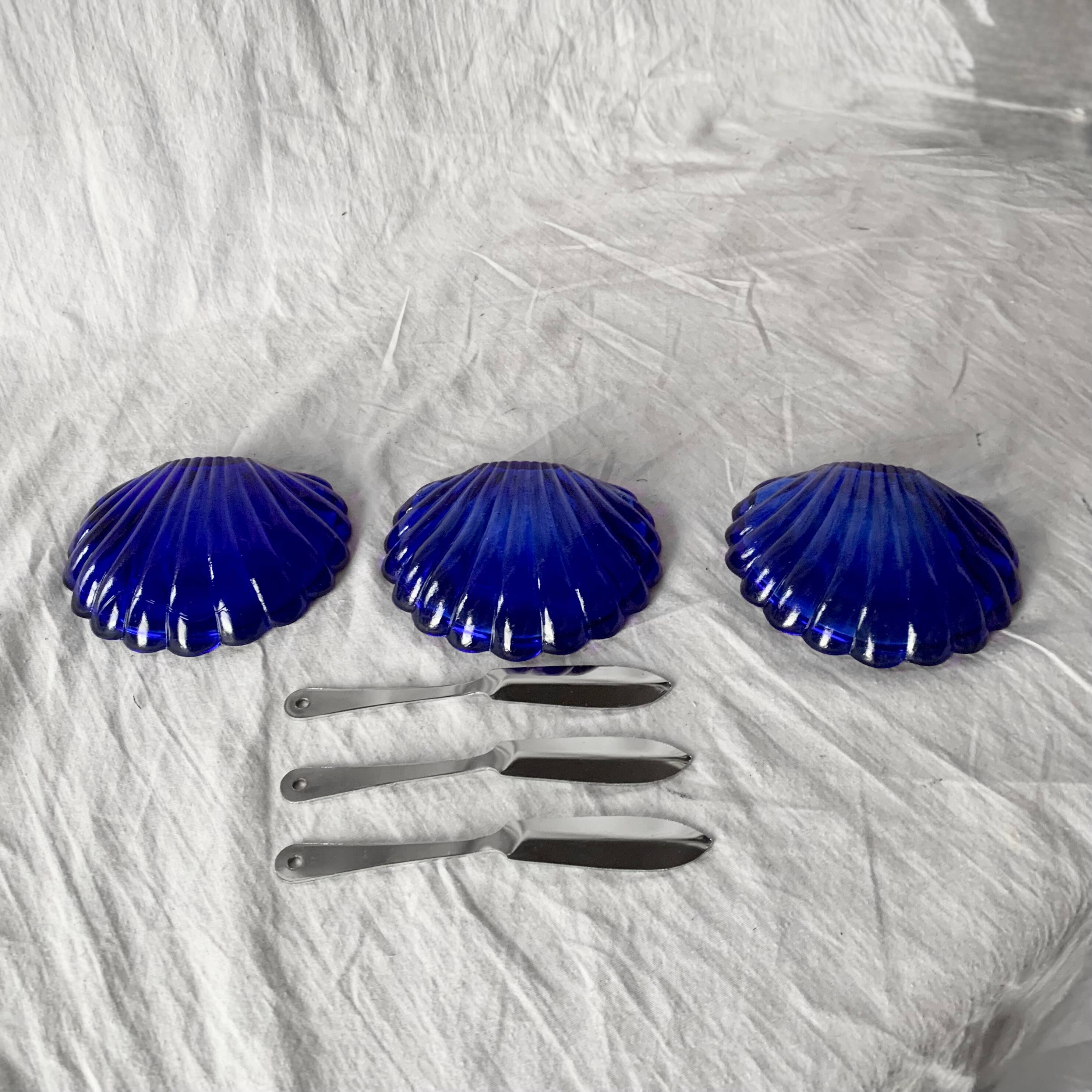 Set of 3 vintage shell butter dishes in stainless steel and cobalt blue glass