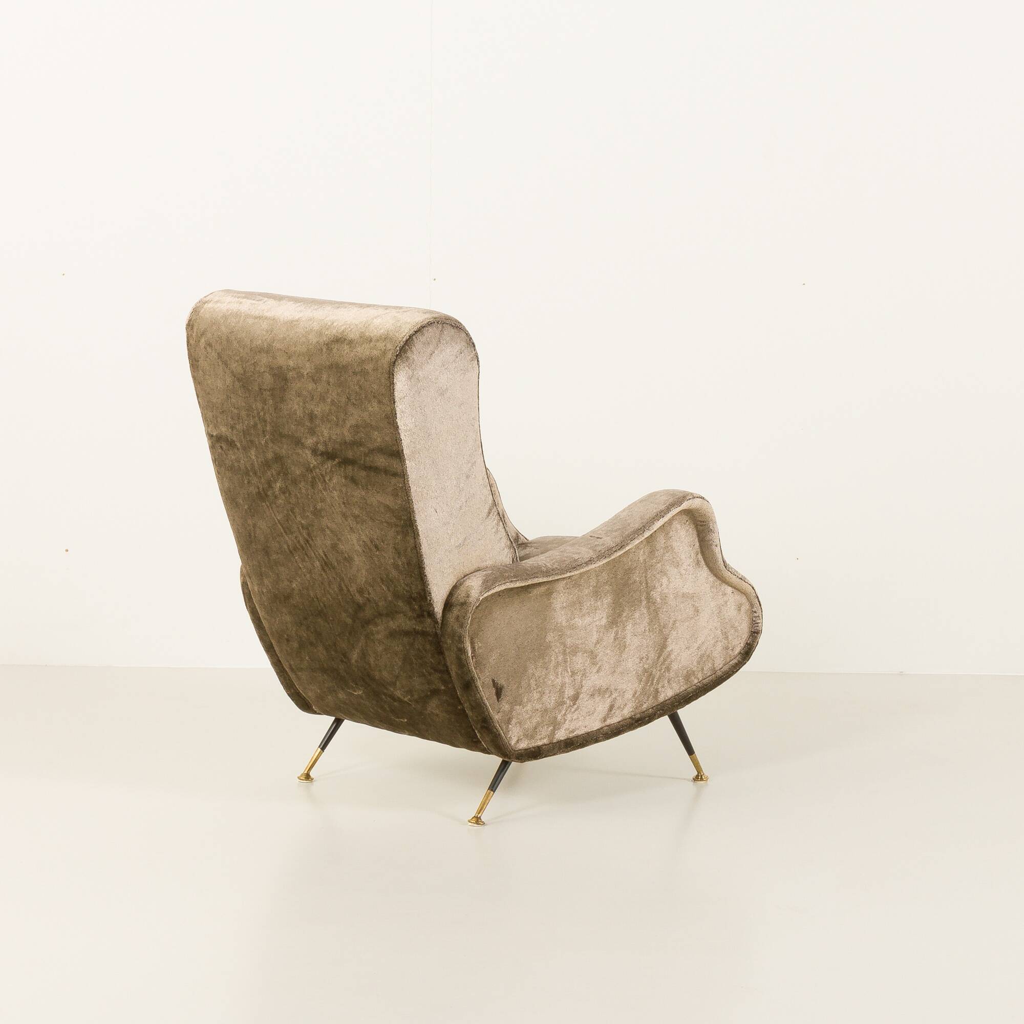 Italian velevet mid century lounge chair in the style of Marco Zanuso, 1960
