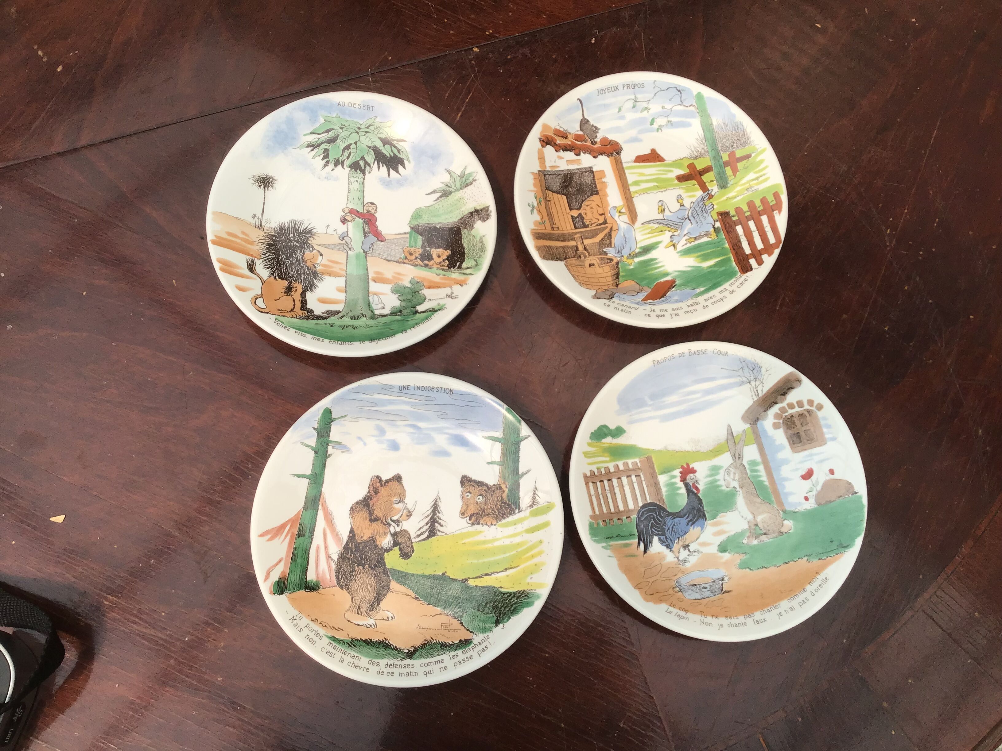 4 Talking plates illustrated by Benjamin Rabier