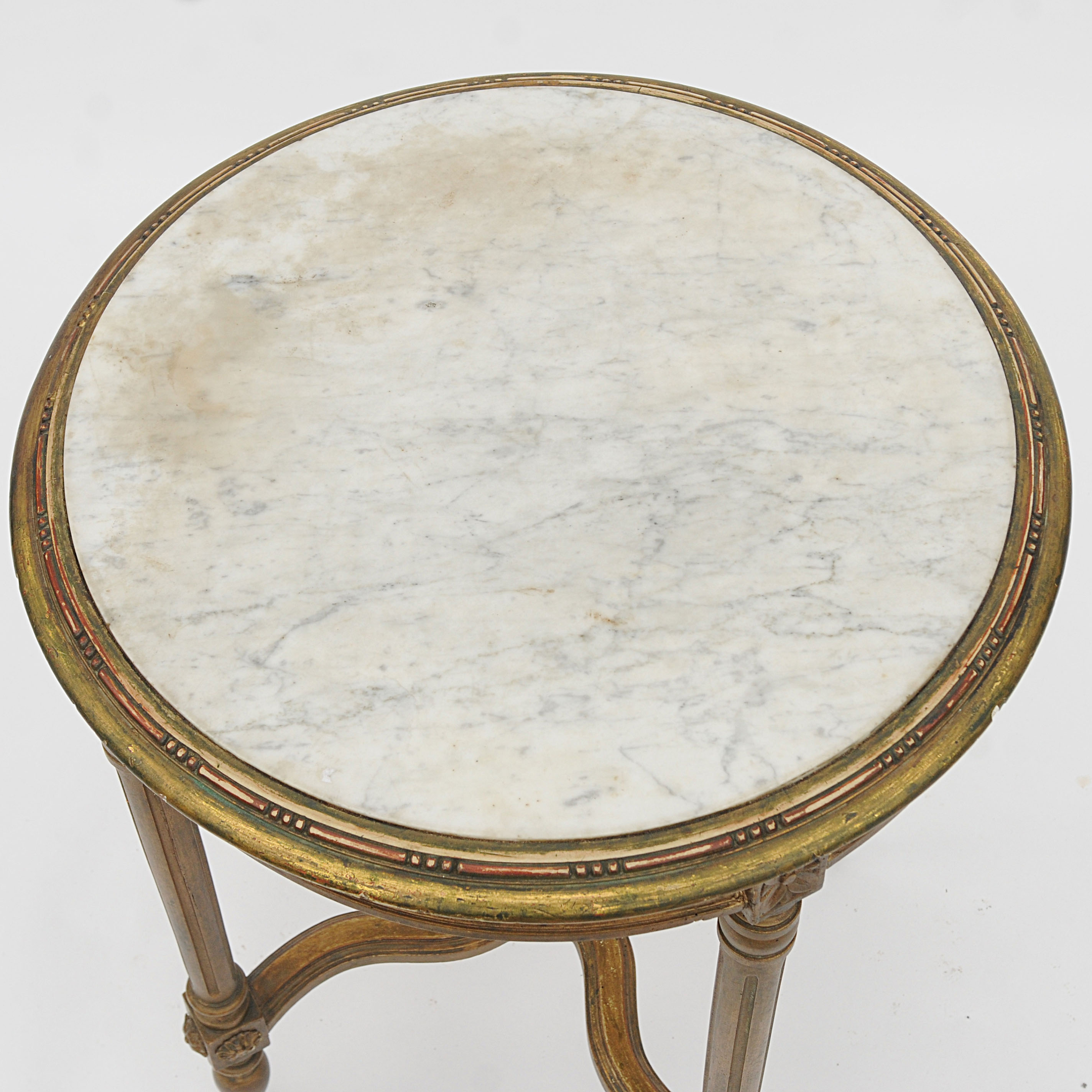Louis XVI-style gilded wooden healing