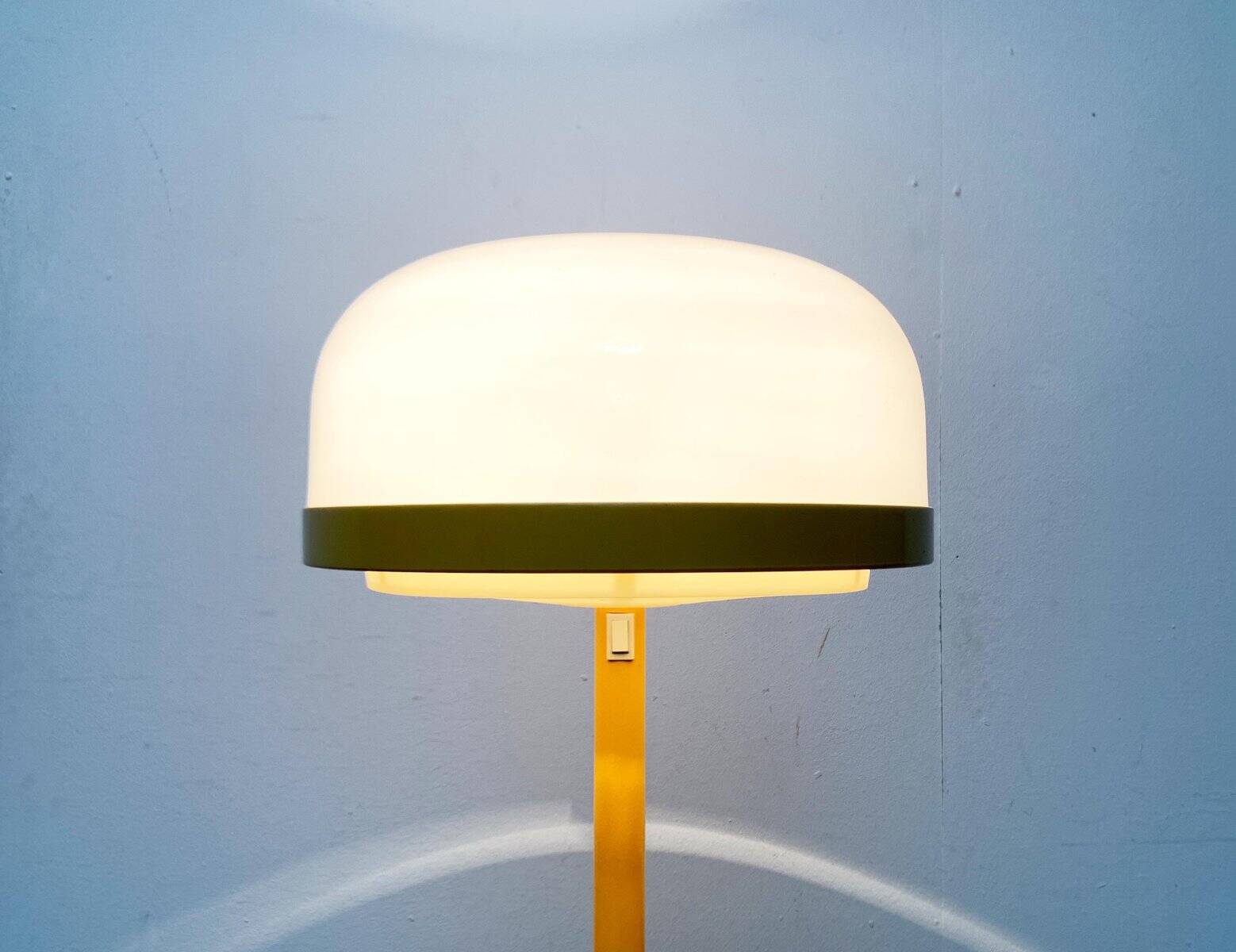 Lampe de table champignon allemande de l'ère spatiale Mid-Century de Kaiser Idell / Kaiser Leuchten, années 1960