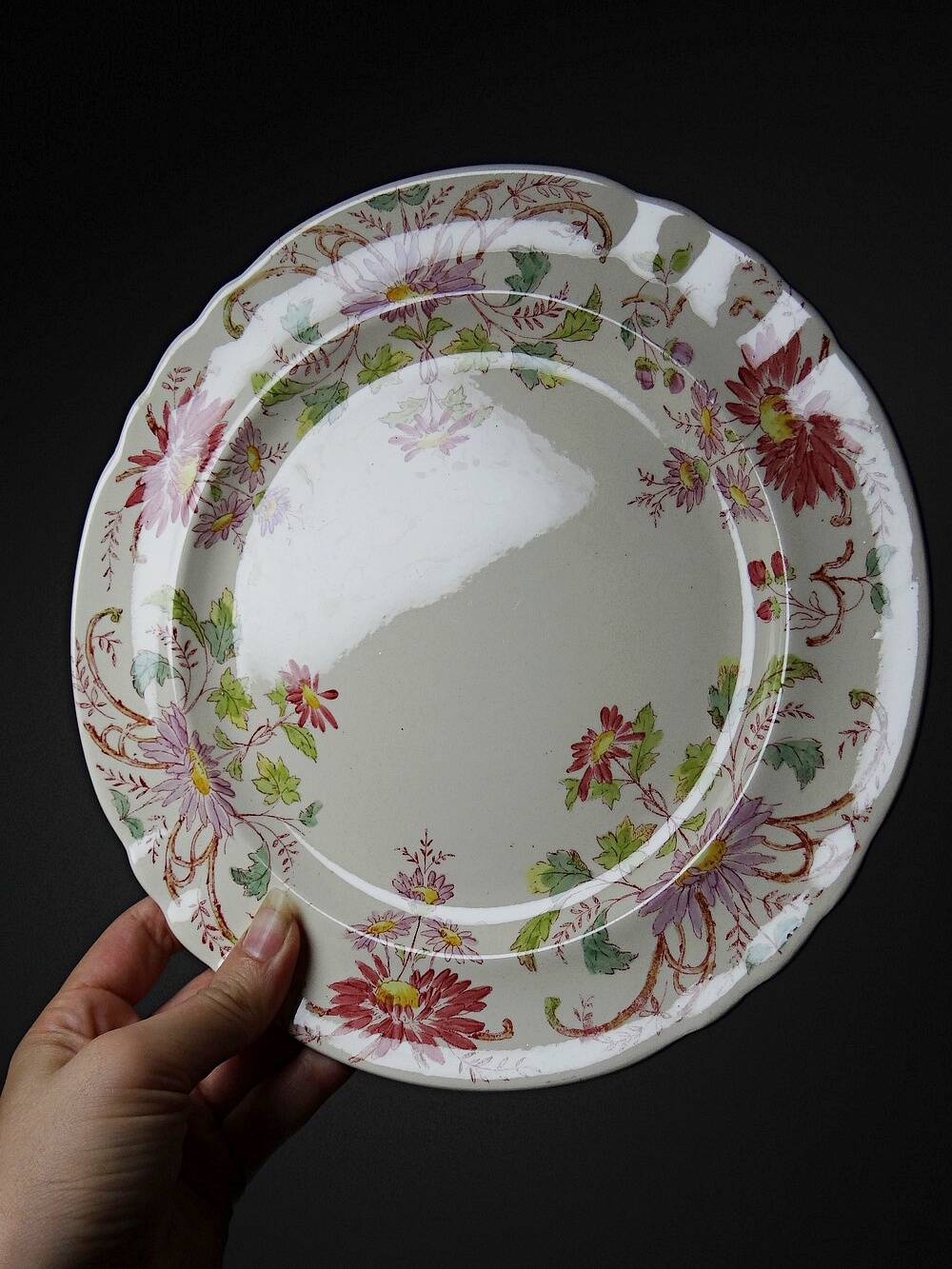 4 antique dessert plates Longchamp Daisies earthenware