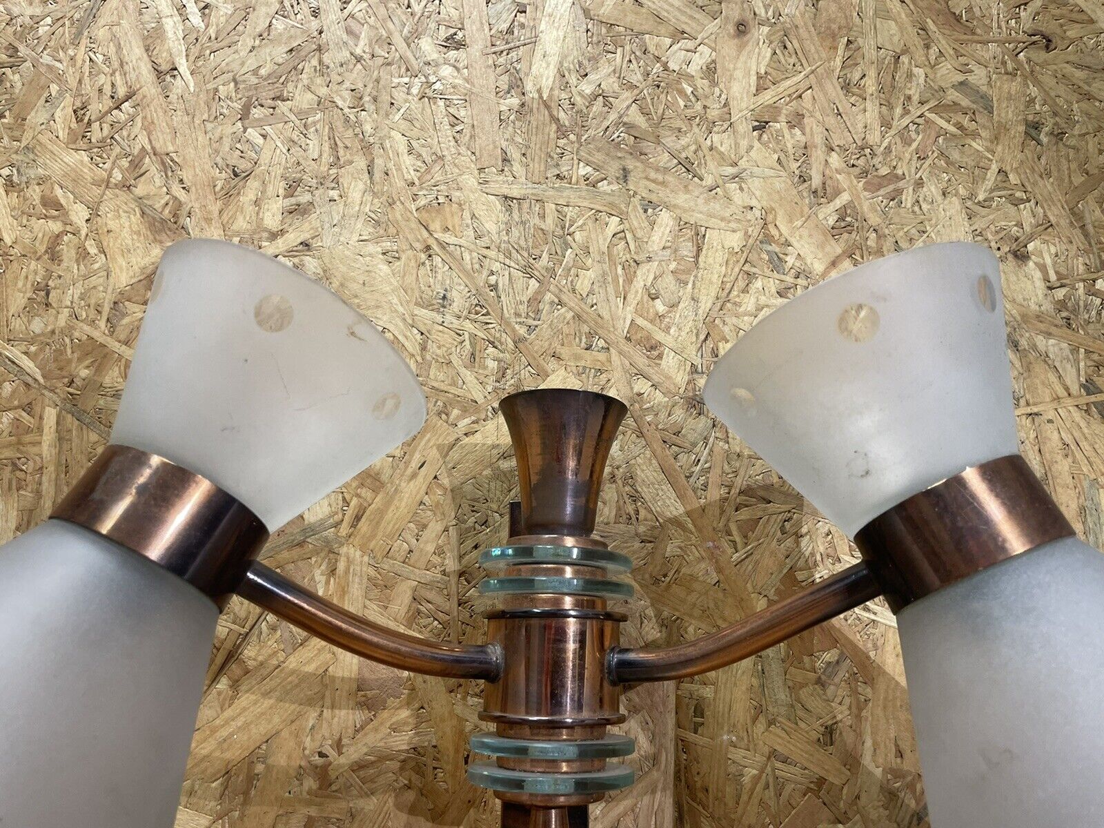 Double wall lamp