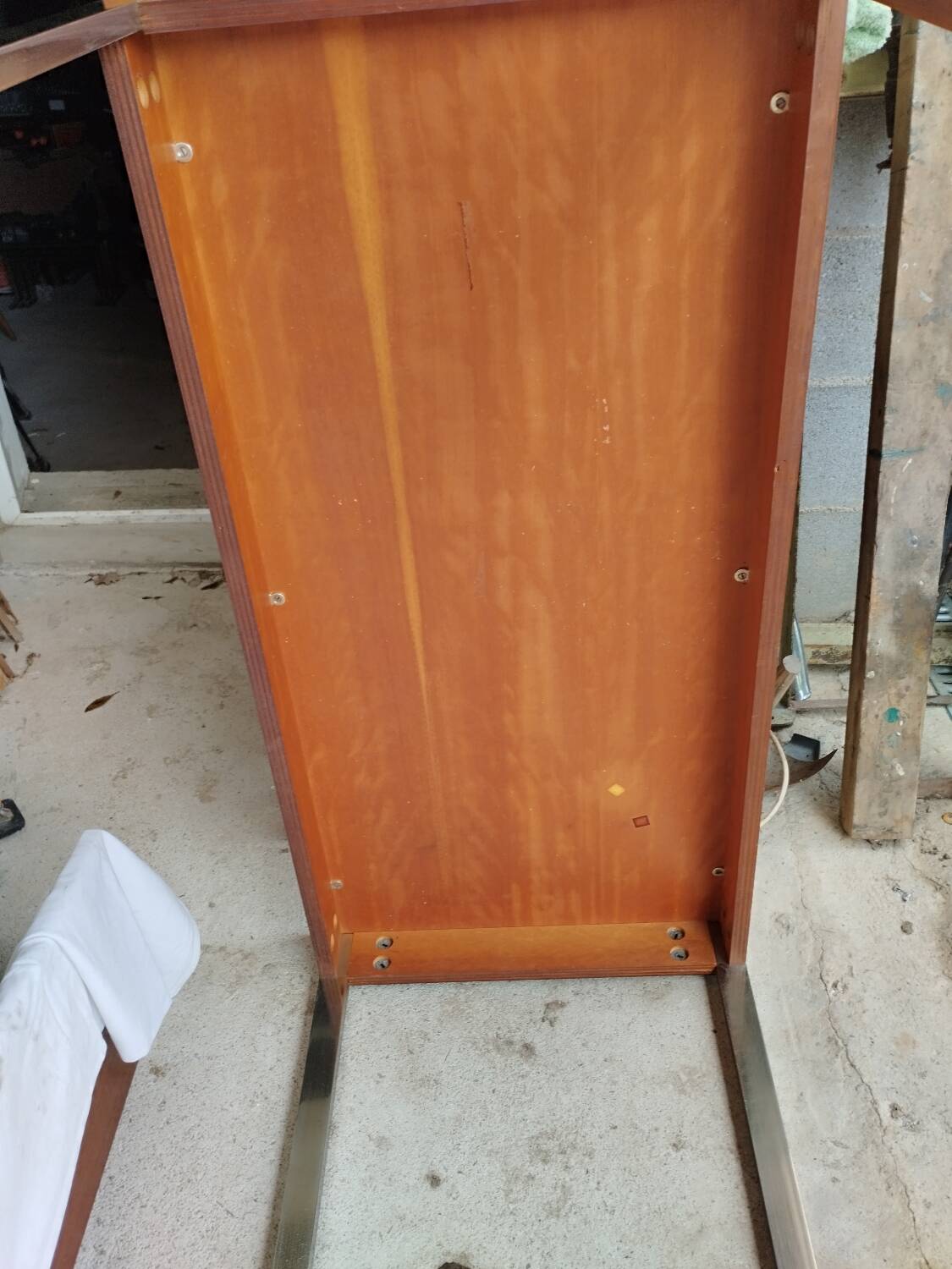 Vintage table designed by Alain Richard