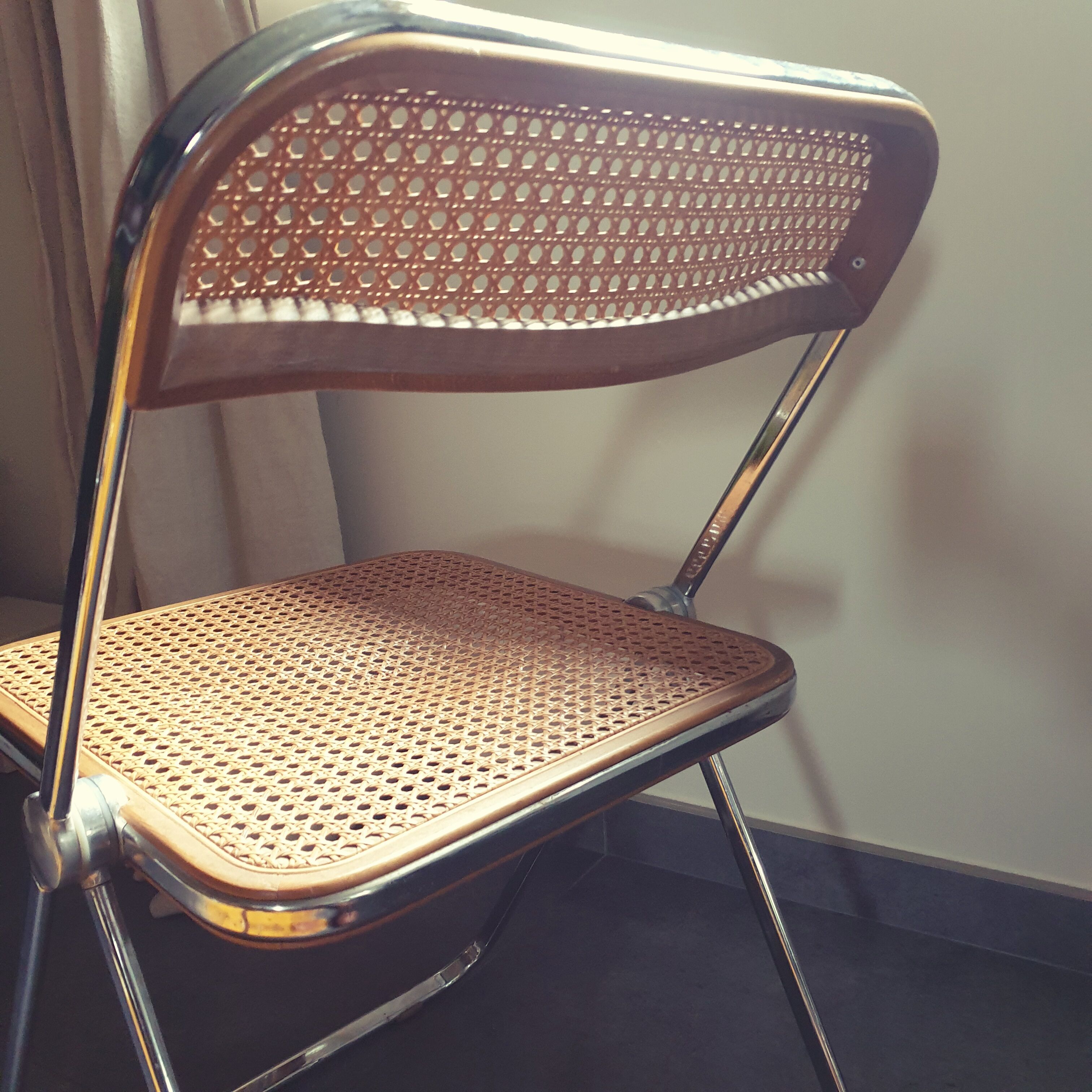 Paire de chaises Plia de Giancarlo Piretti produites par Castelli 1960