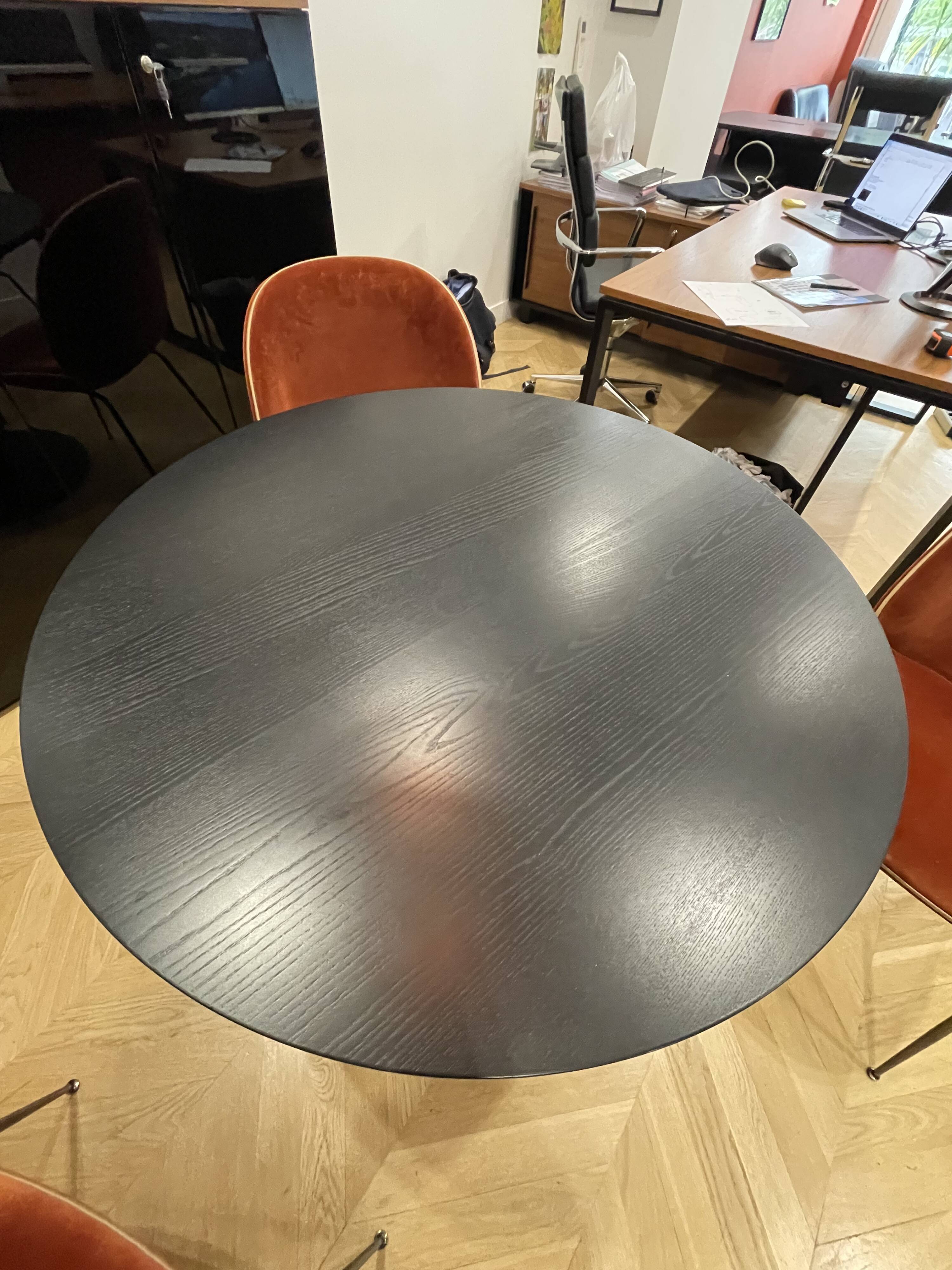 MEETING TABLE DIAMETER 100 cm BLACK BASE