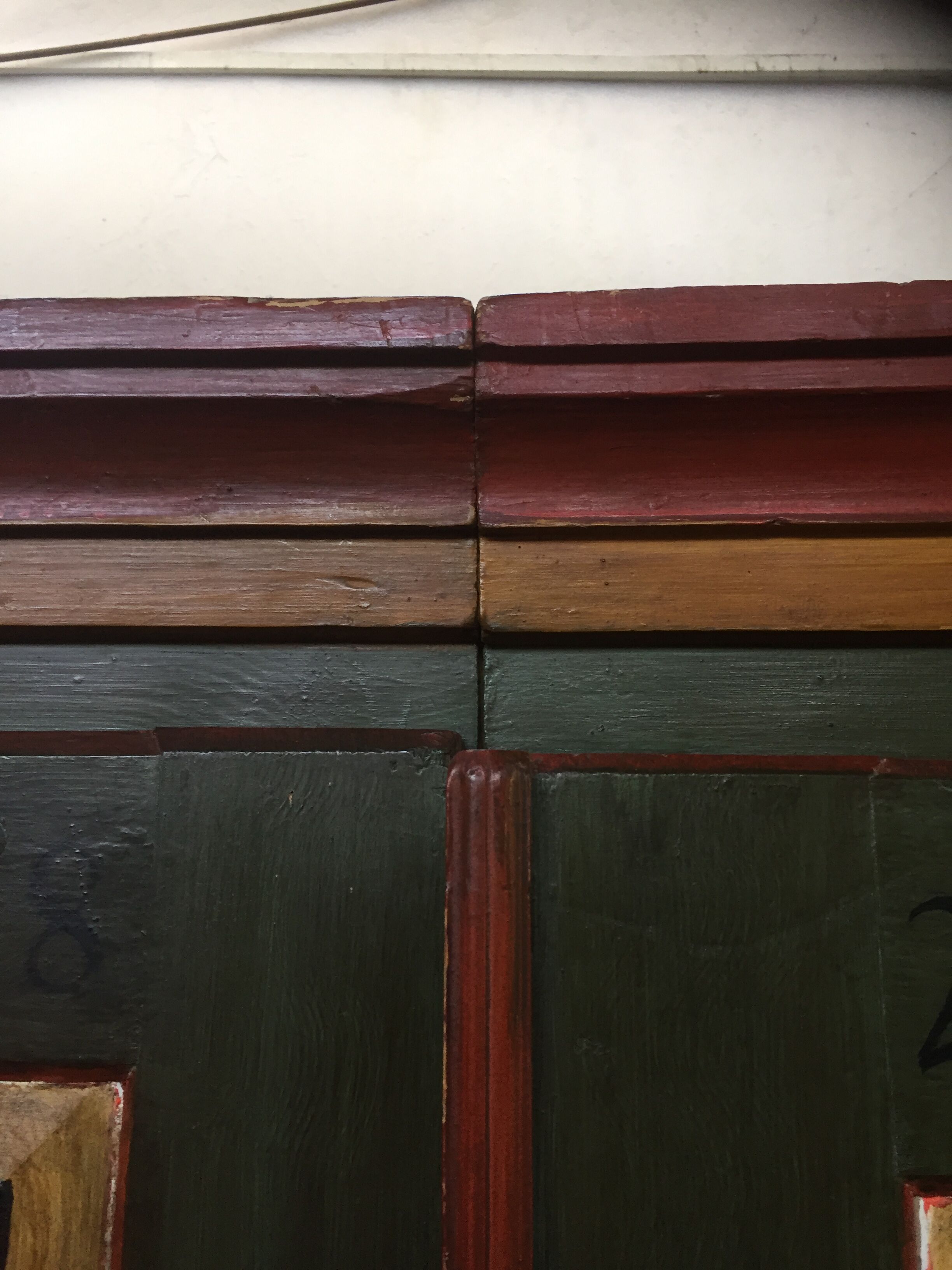 Alsatian Cabinet 19 eme