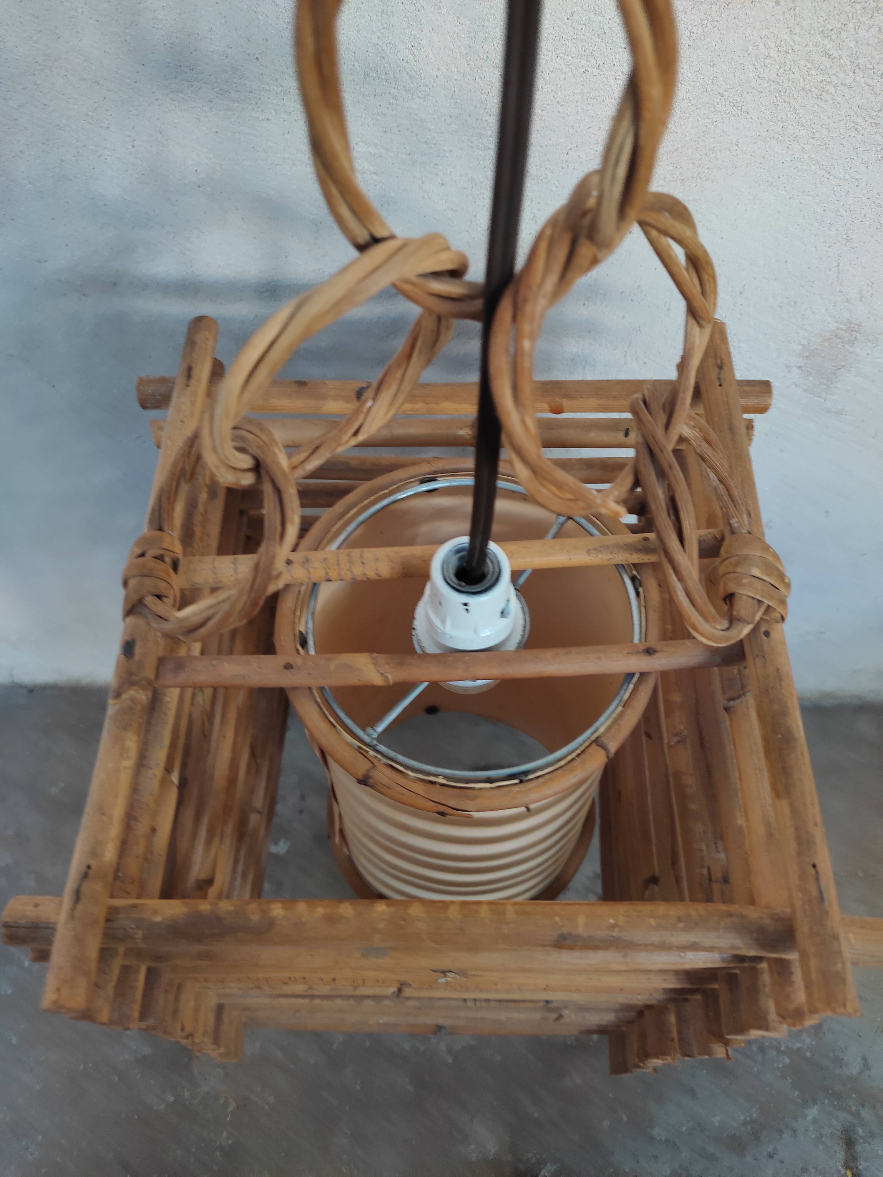 Suspension en rotin