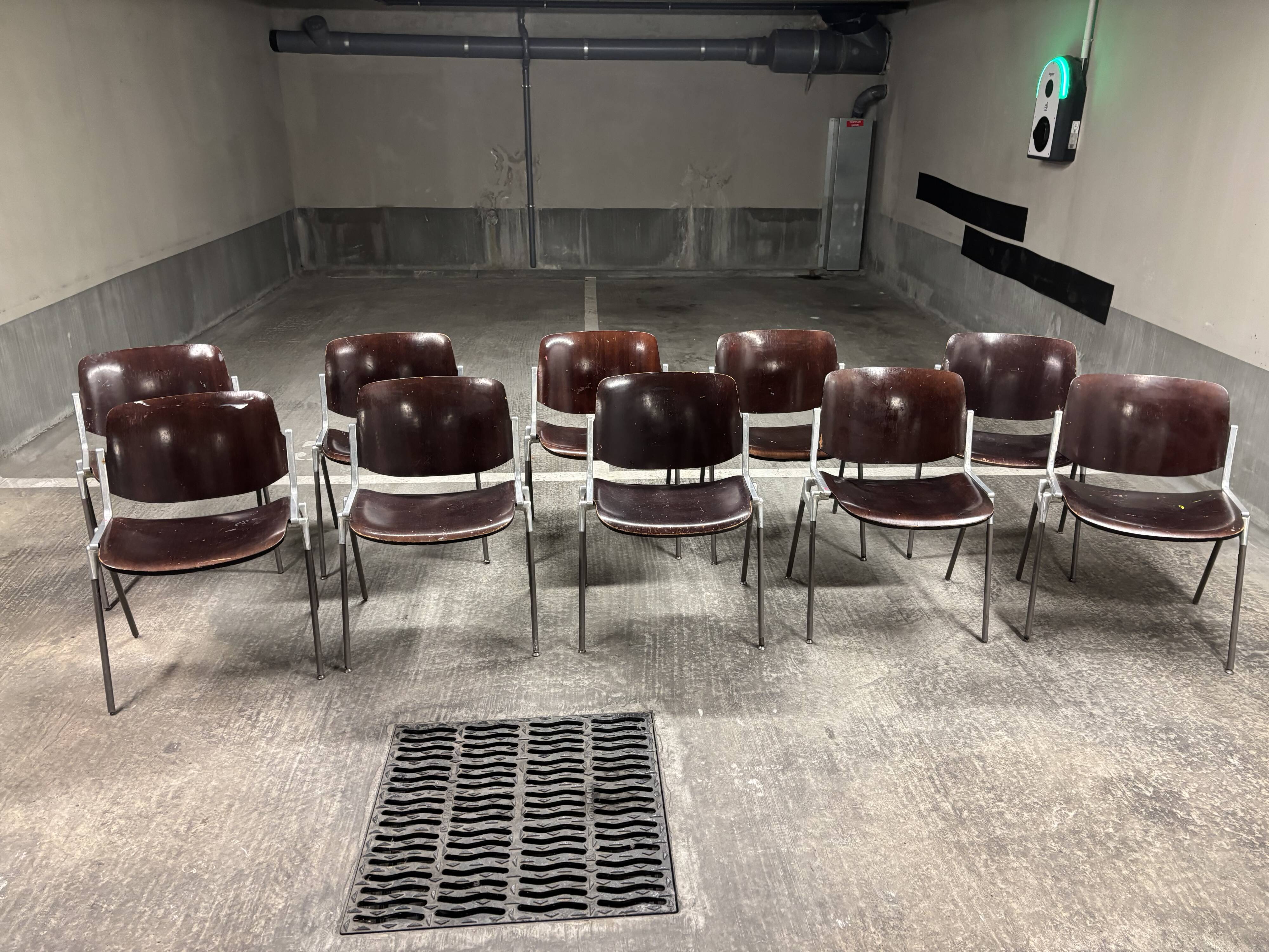 Set of 10 DSC 106 chairs by G. Piretti for Castelli.