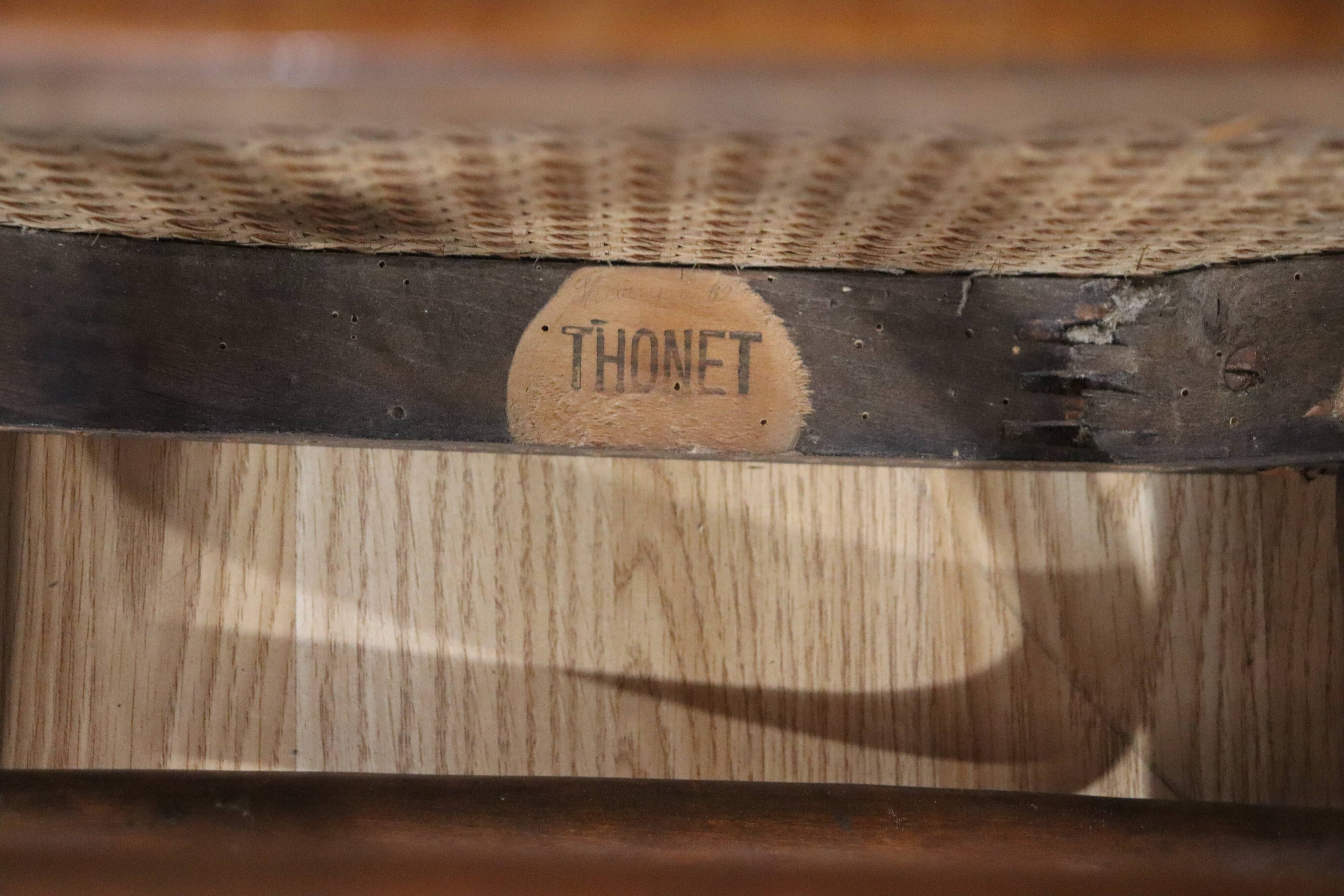 Series x6 bistro chairs n°56 Thonet