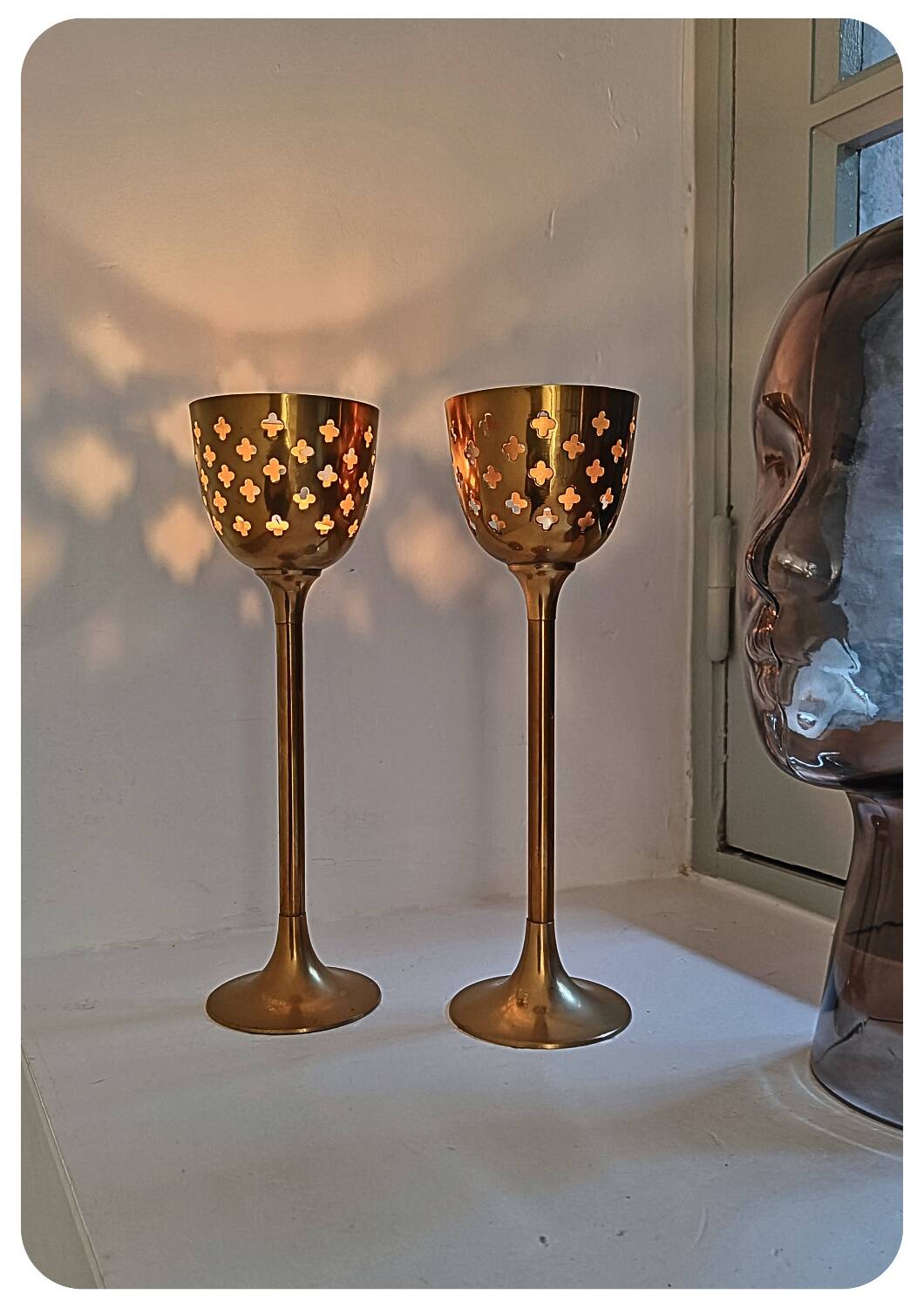 Bougeoirs en laiton danois du milieu du siècle (lot de 2)
