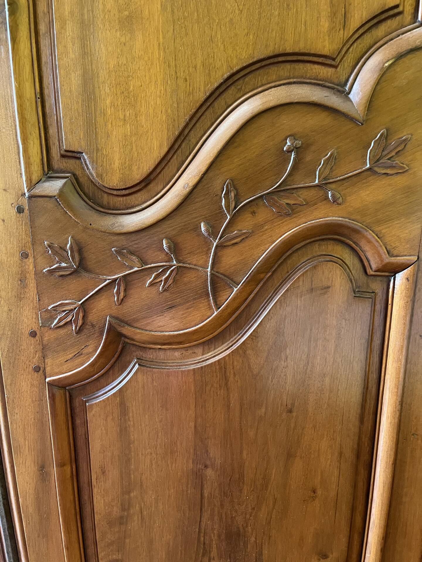 Wedding wardrobe, Provençal in solid walnut