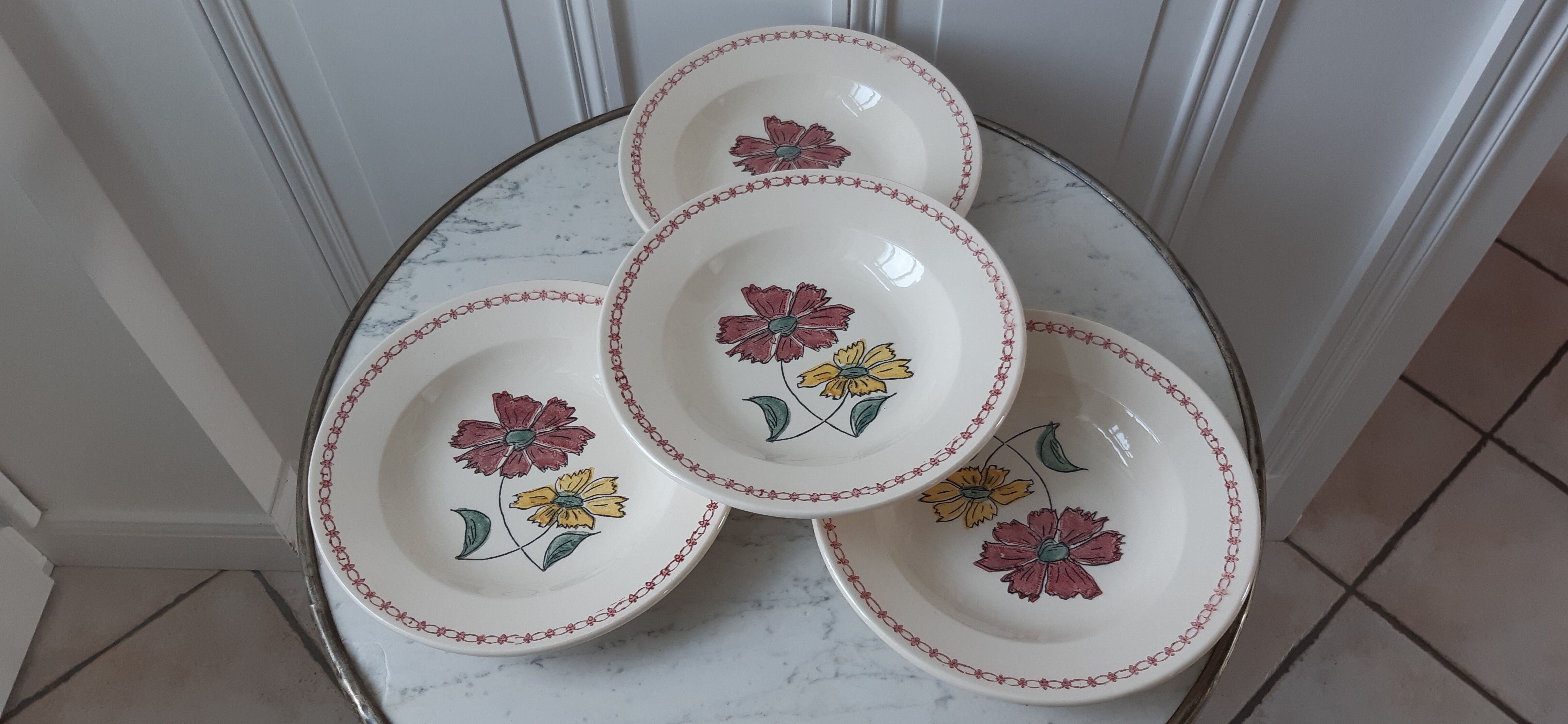 Set of 4 hollow plates Badonviller not stamped
