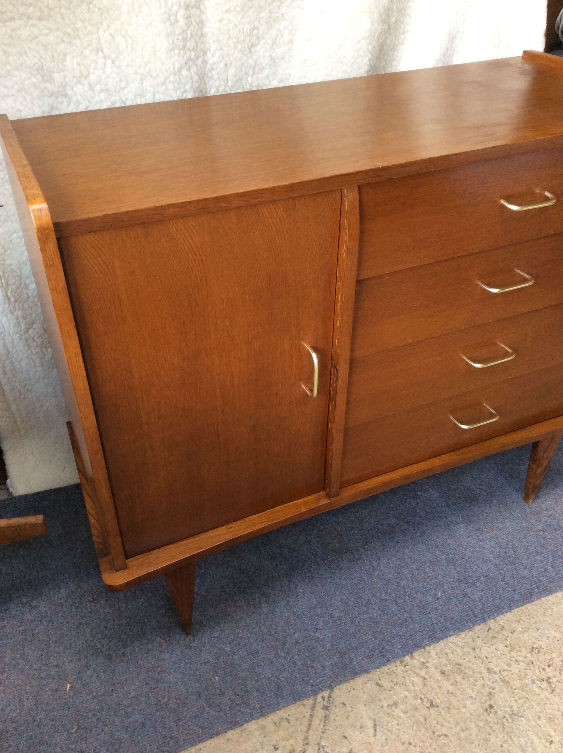 Commodity with 4 drawers and 1 vintage wooden door from the 1950s