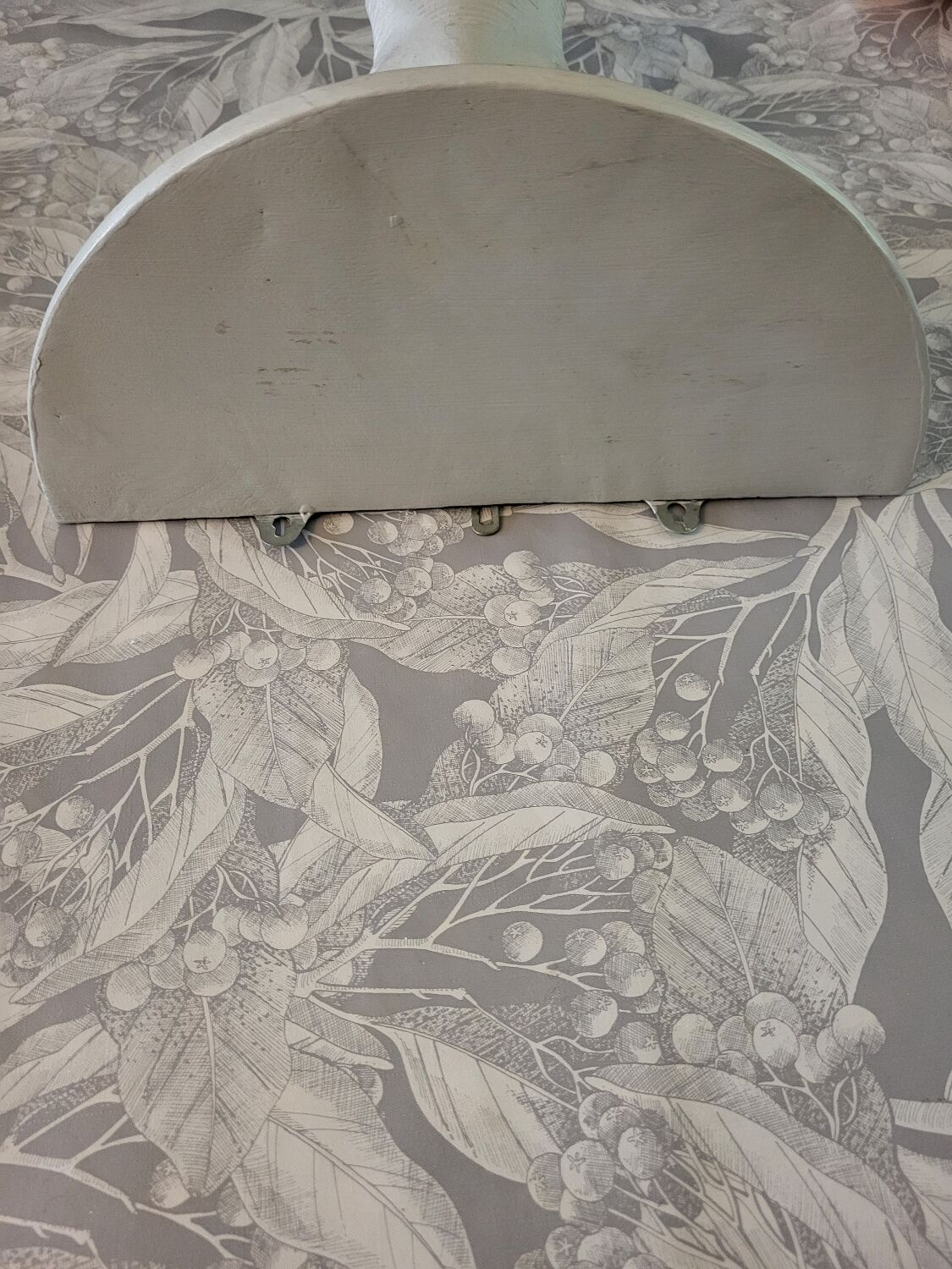 Elephant shelf
