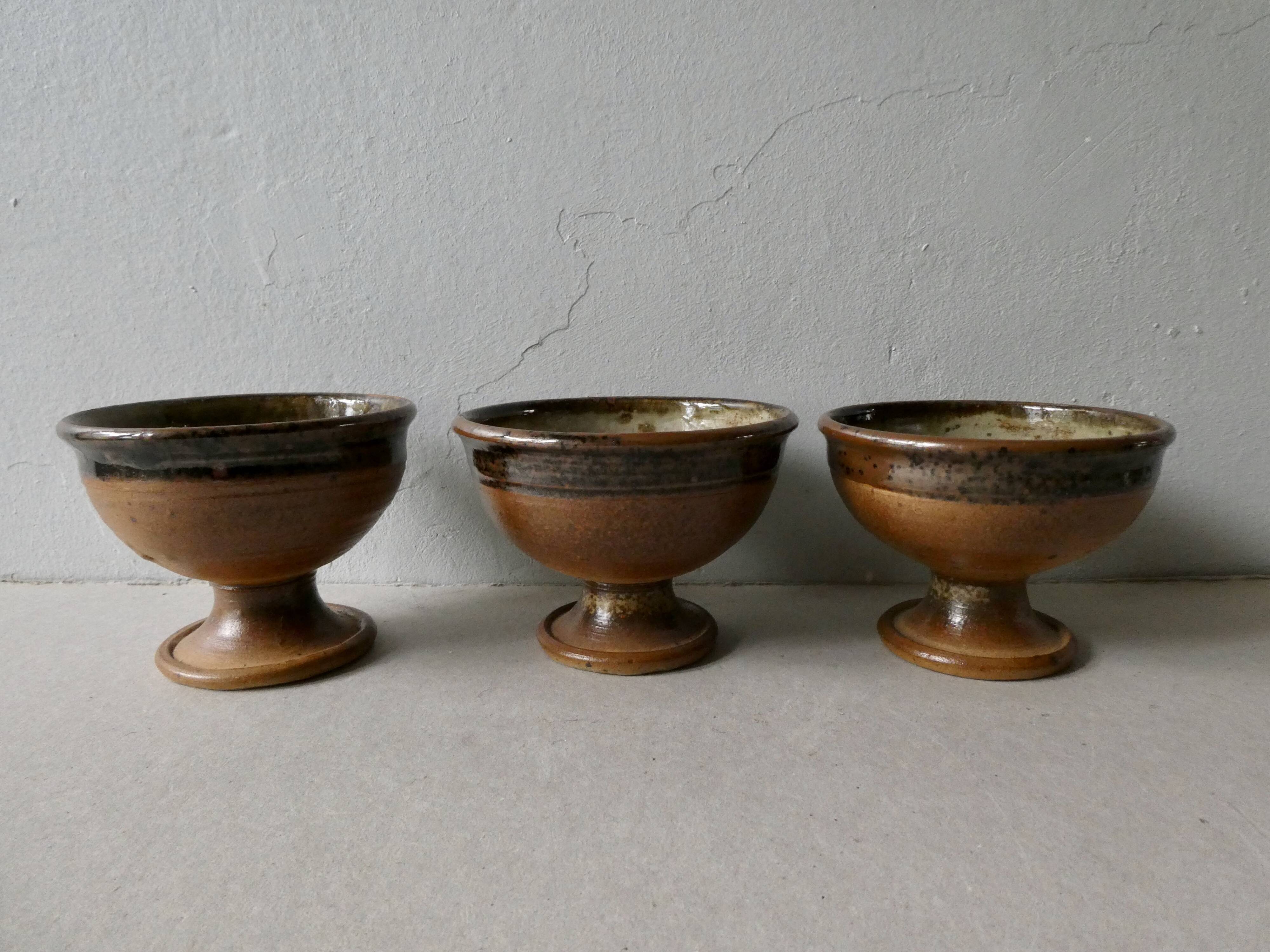 Lot de 3 coupes en grès pyrité, années 70/80