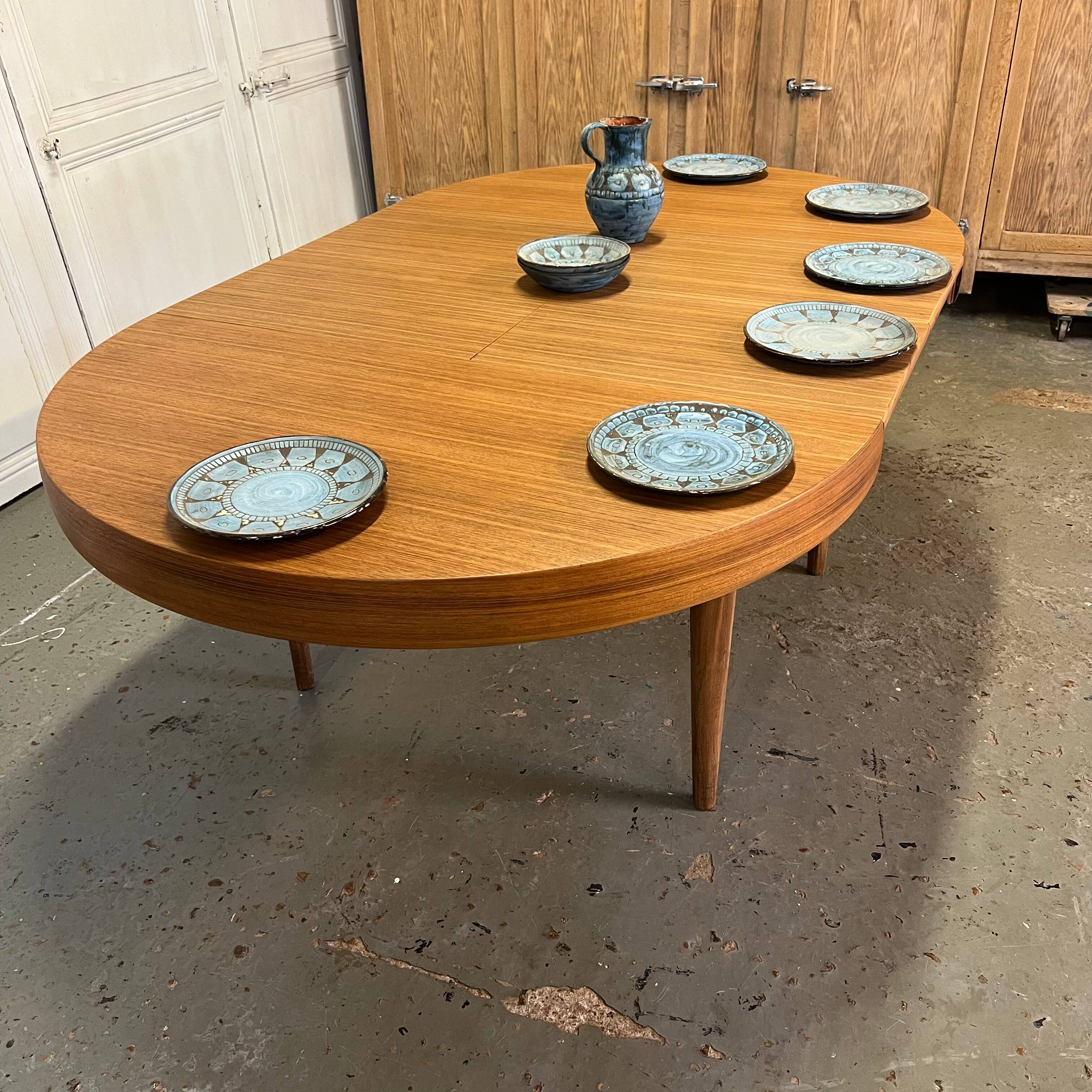 1970s Scandinavian table
