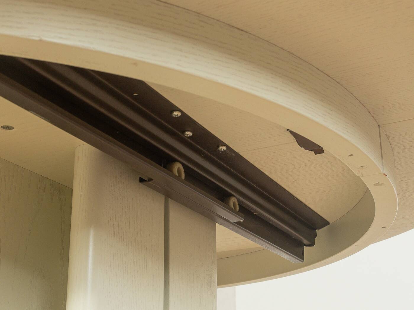 Postmodern dining table by COR, 1980s, extendable, solid cherry wood