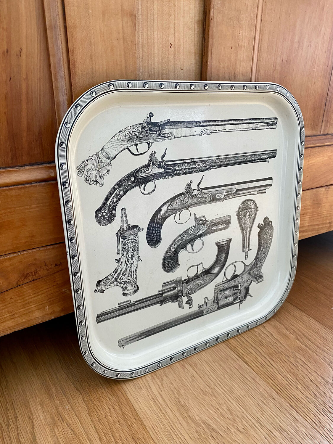 Metal tray Piero Fornasetti "Guns" 60s revolvers