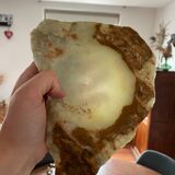 Large onyx pocket emptier