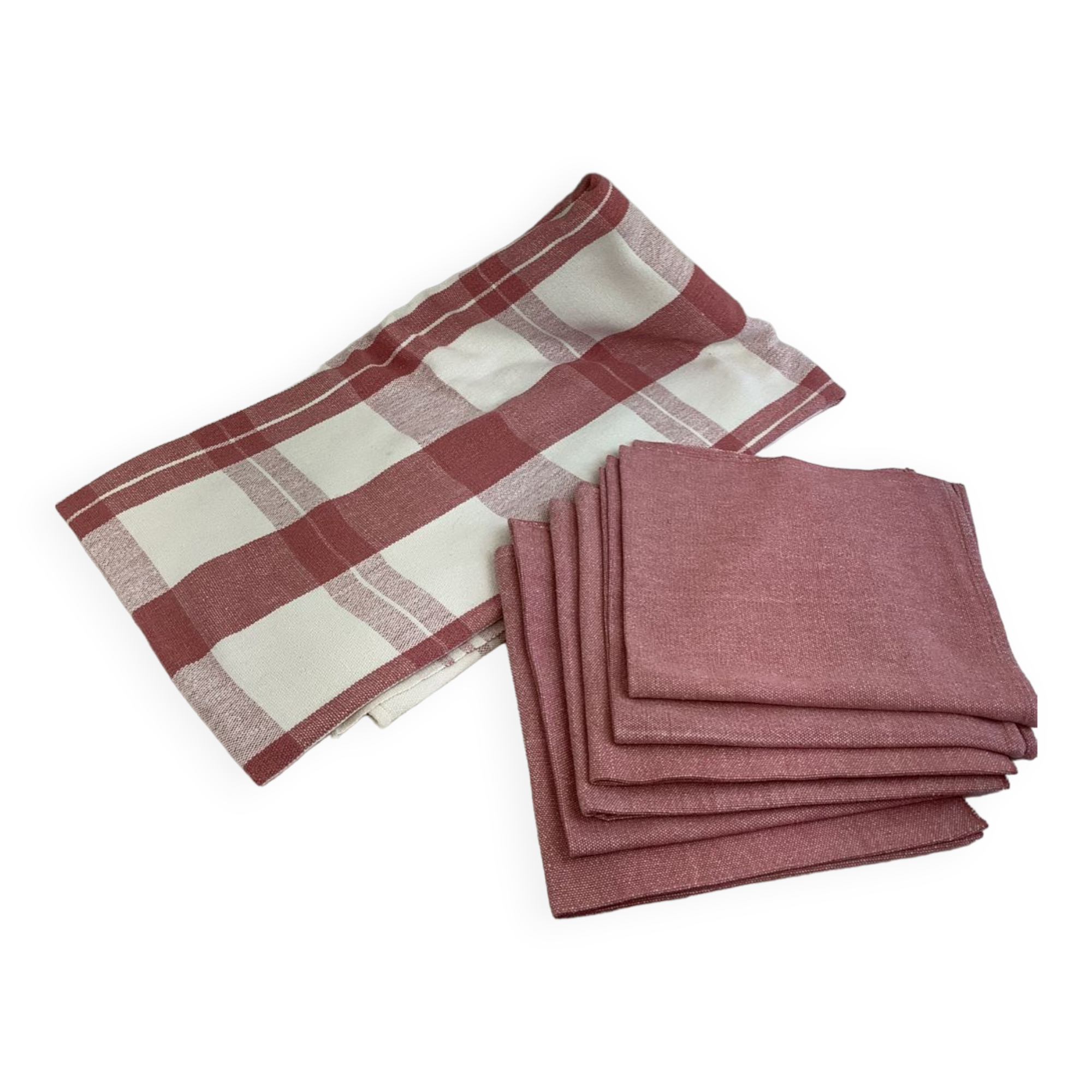 Tablecloth & 6 Vintage Linen Towels