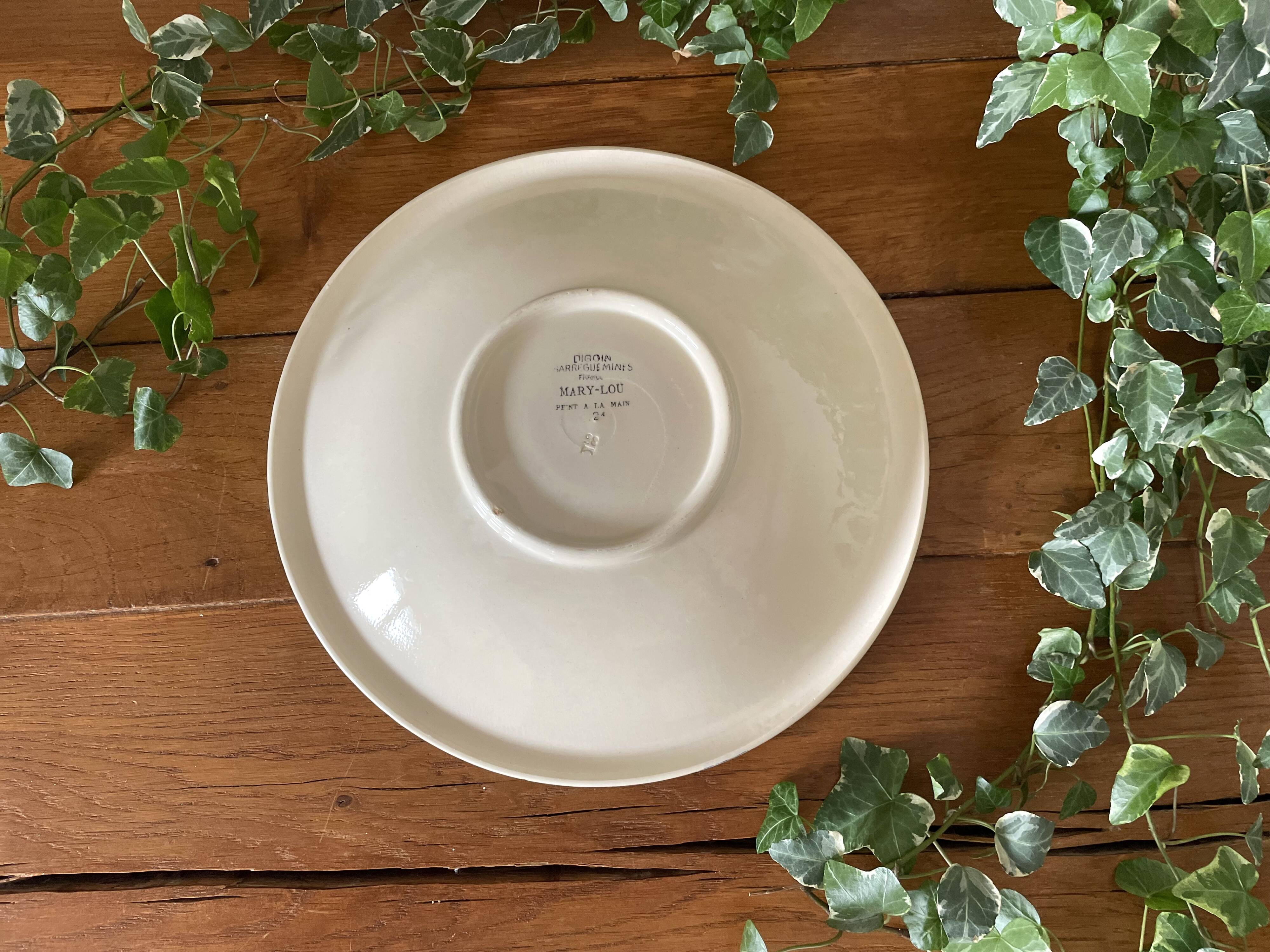 Old hollow dish in Sarreguemines earthenware