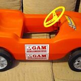 Pedal car