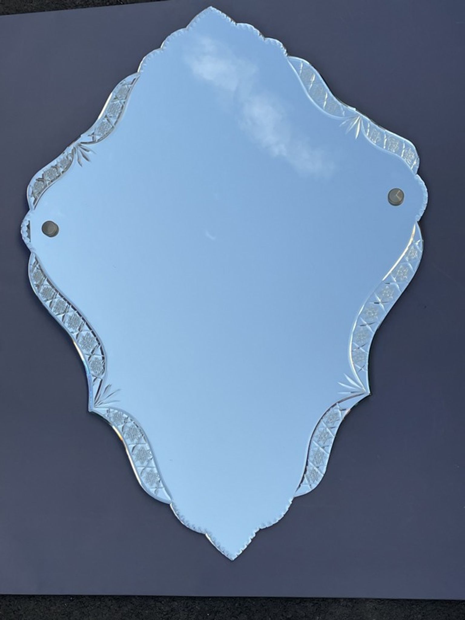 Mirror eventful shape bisauté carved chiseled Venetian mirror of Venice XXth