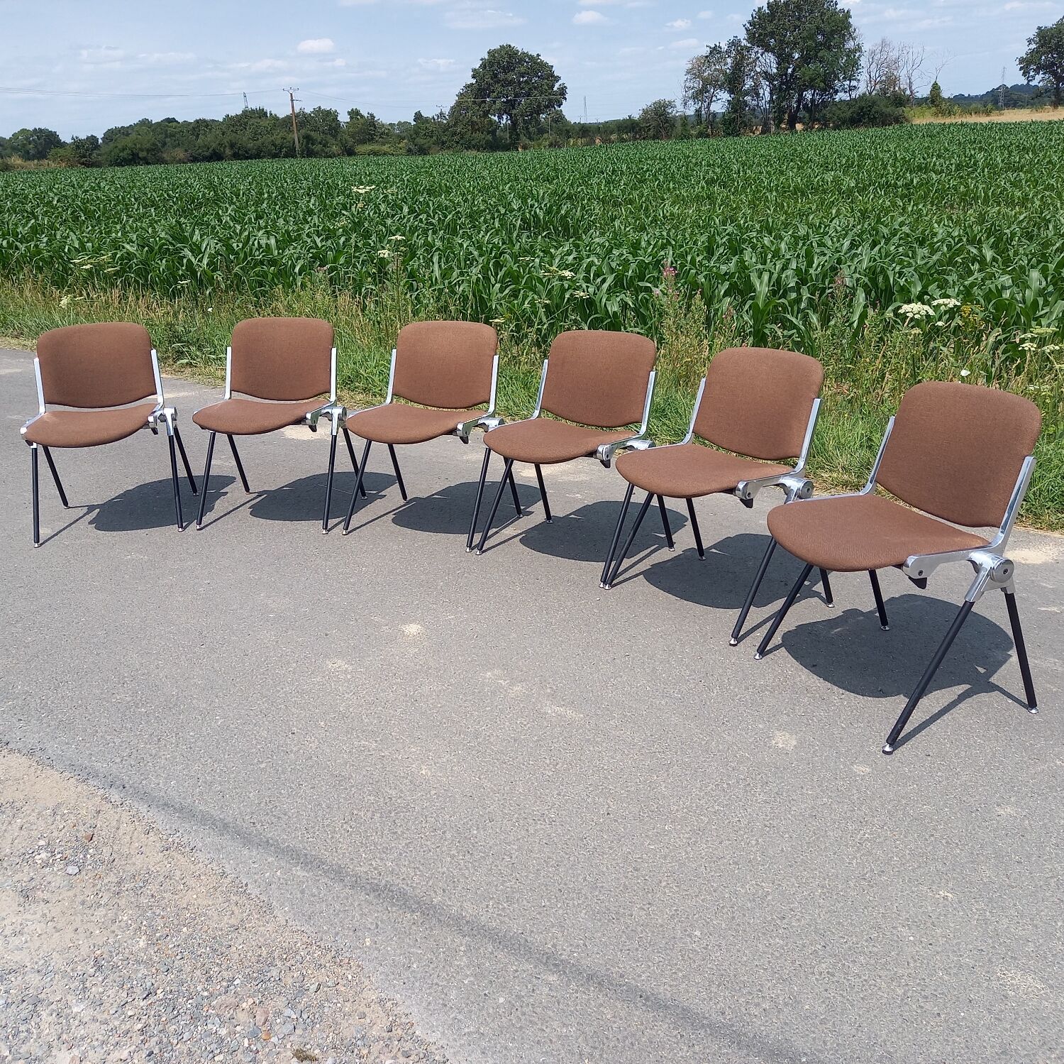 Set of 6 Italian design chairs 70s